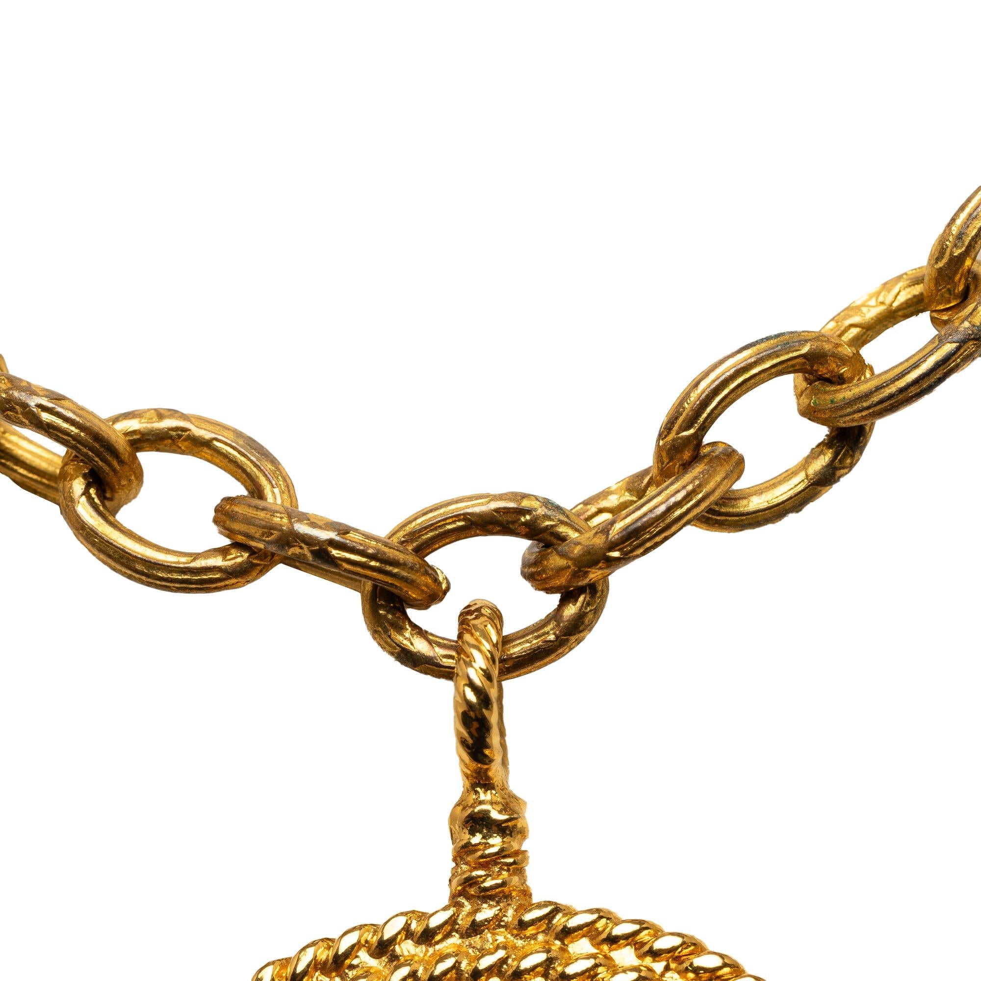 Chanel CC Round Pendant Necklace (SHG-lDIfMU)