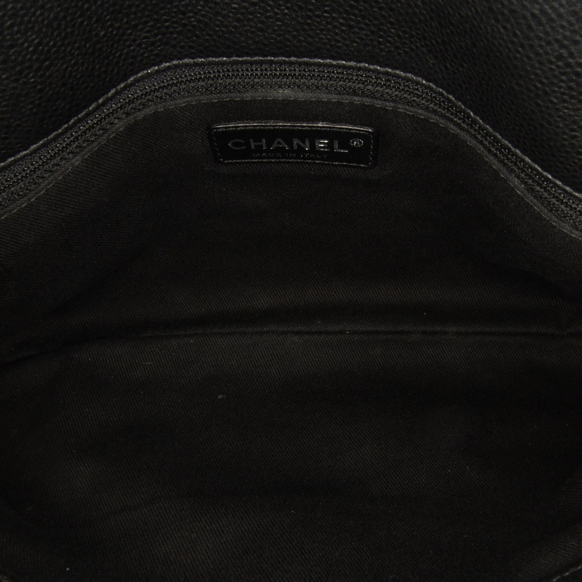 Chanel CC Soft Shopping Tote (SHG-0NxQ3r)