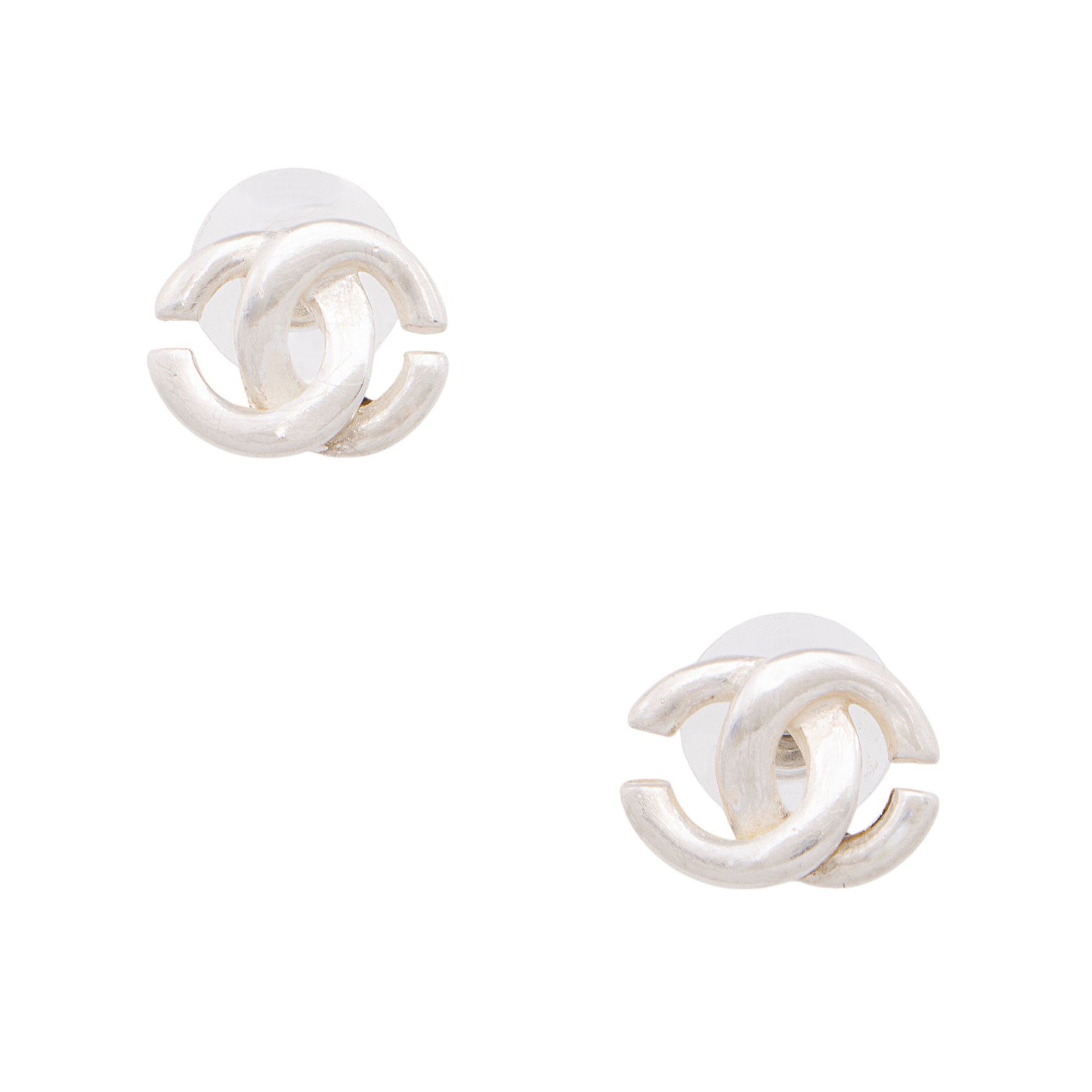 Chanel CC Stud Earrings (SHF-rCBfaI)