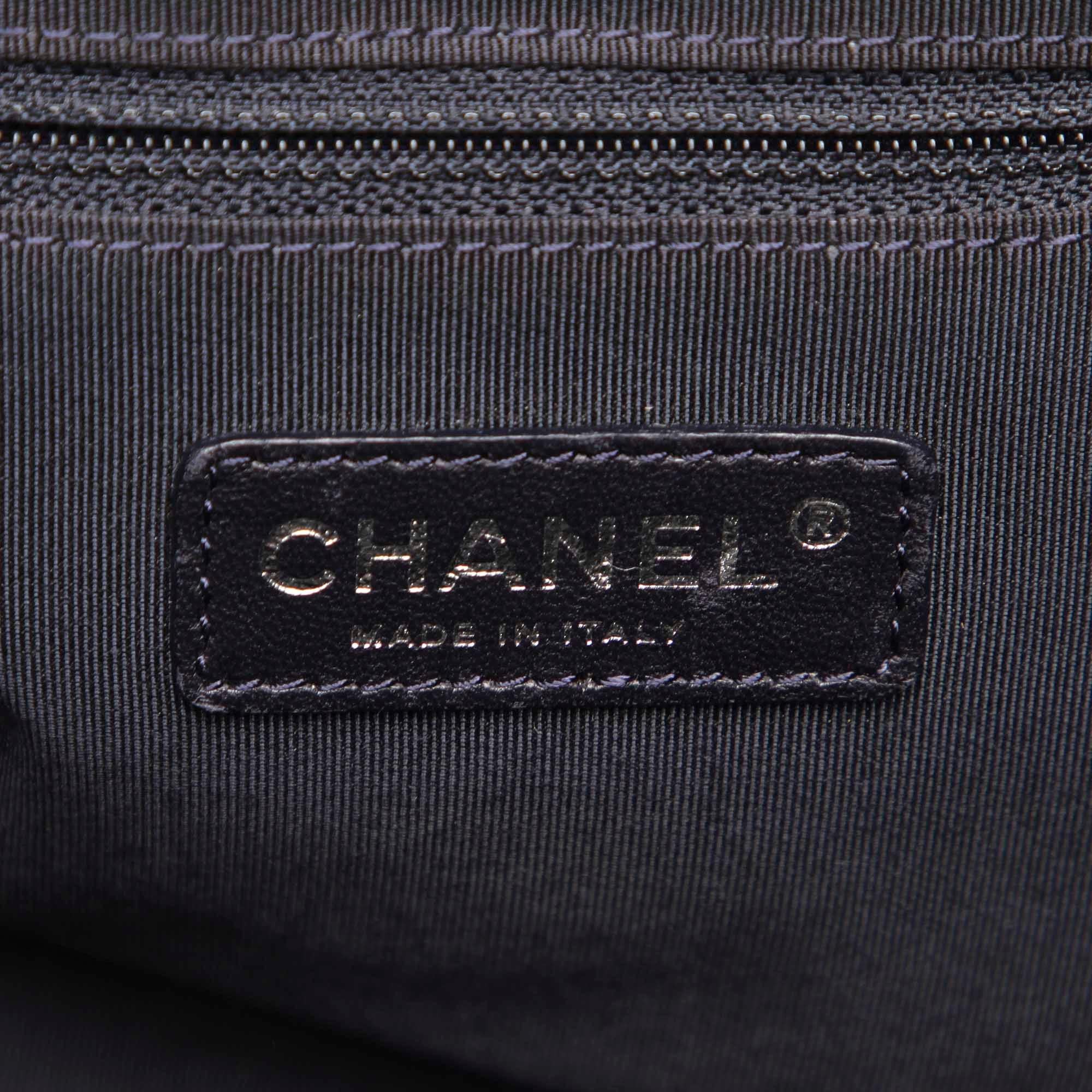Chanel CC Timeless Shoulder Bag (SHG-25168)
