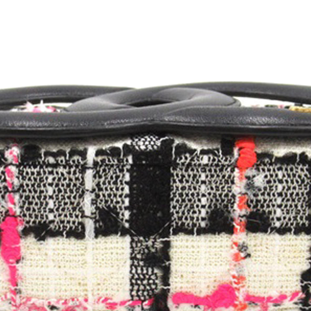 Chanel CC Tweed Camera Bag (SHG-T8XKsL)
