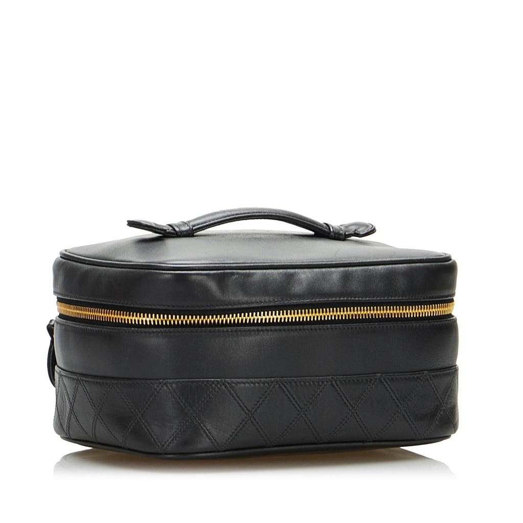 Chanel CC Vanity Bag (SHG-3u2dcg)
