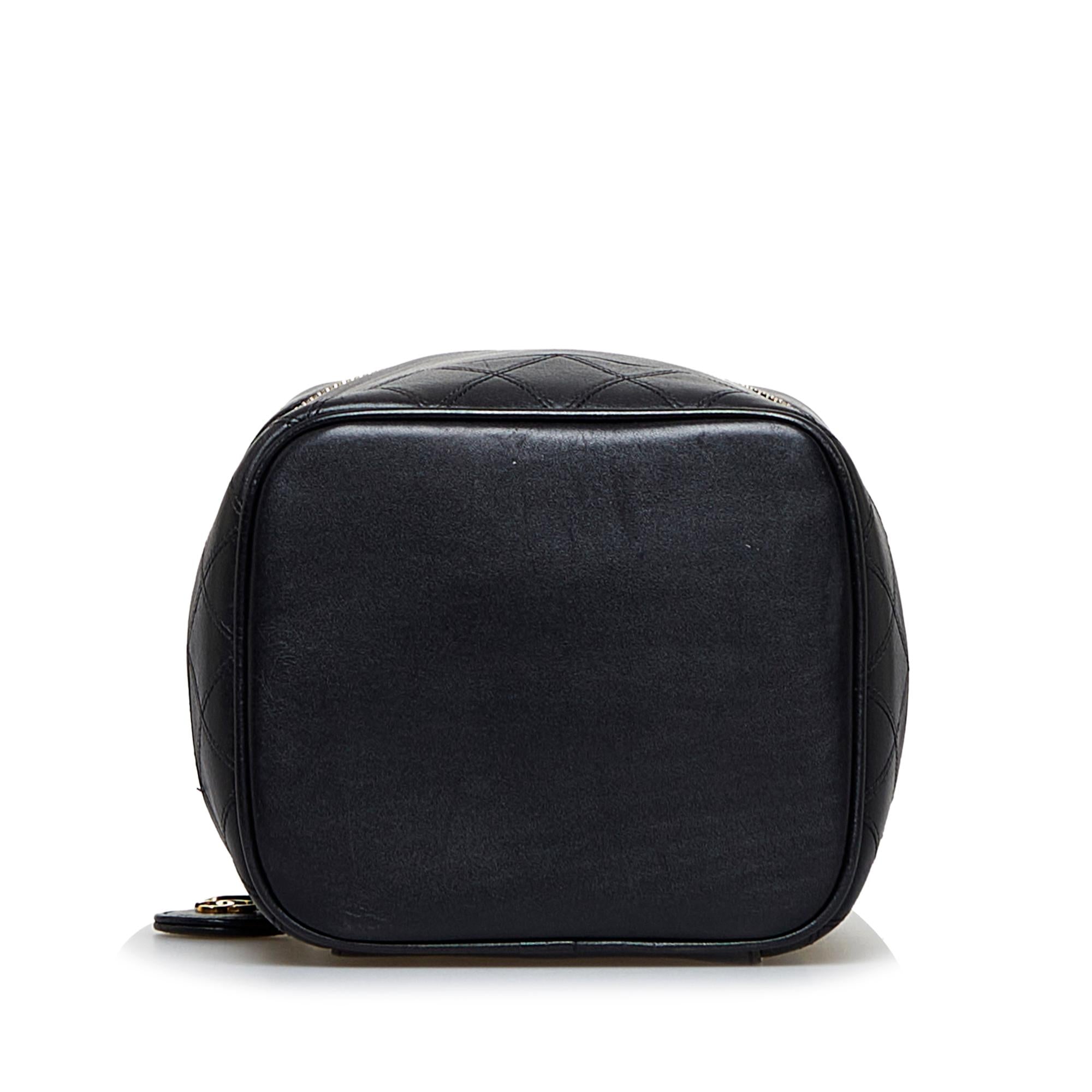 Chanel CC Vanity Bag (SHG-kRAMin)