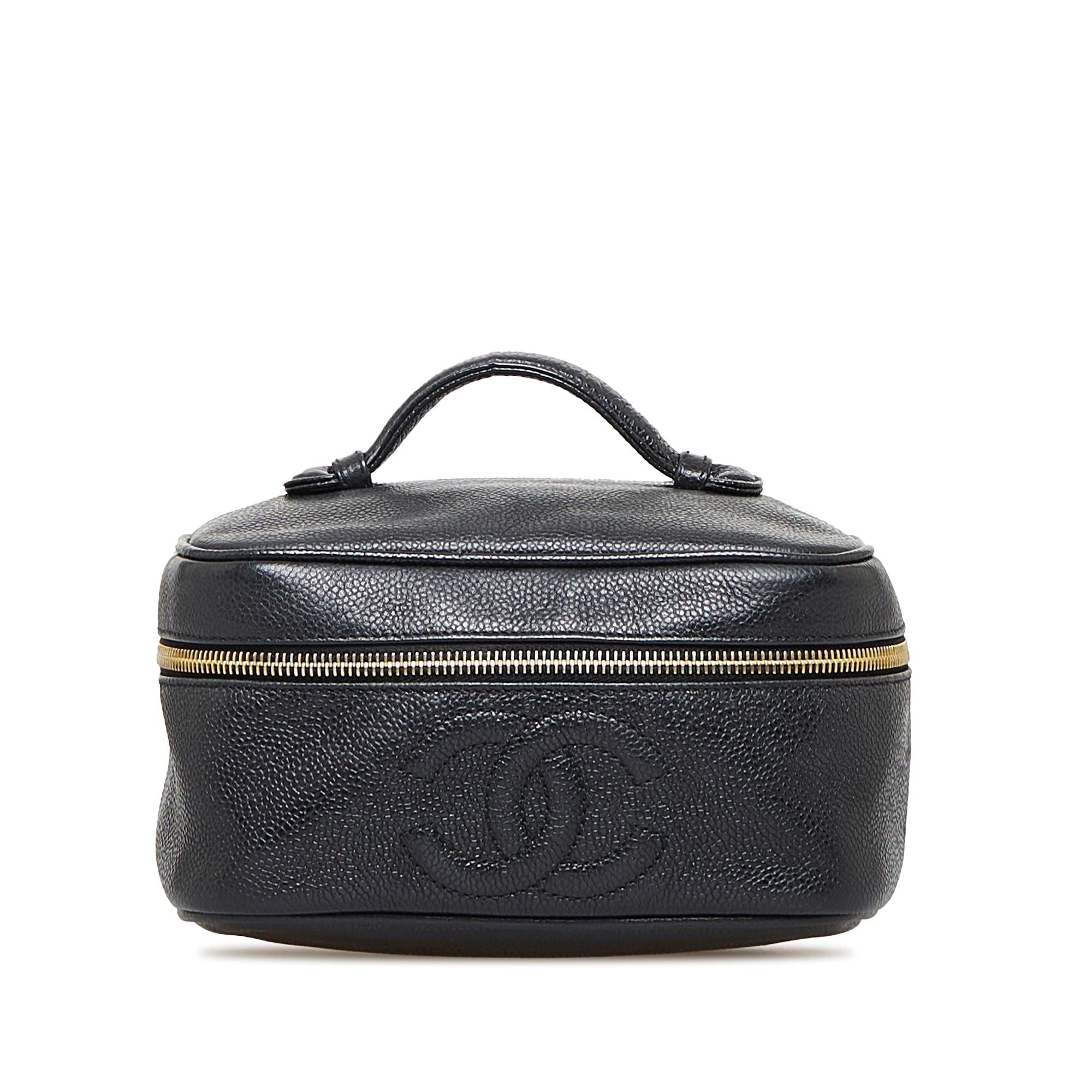 Chanel CC Vanity Bag (SHG-lyCpfq)