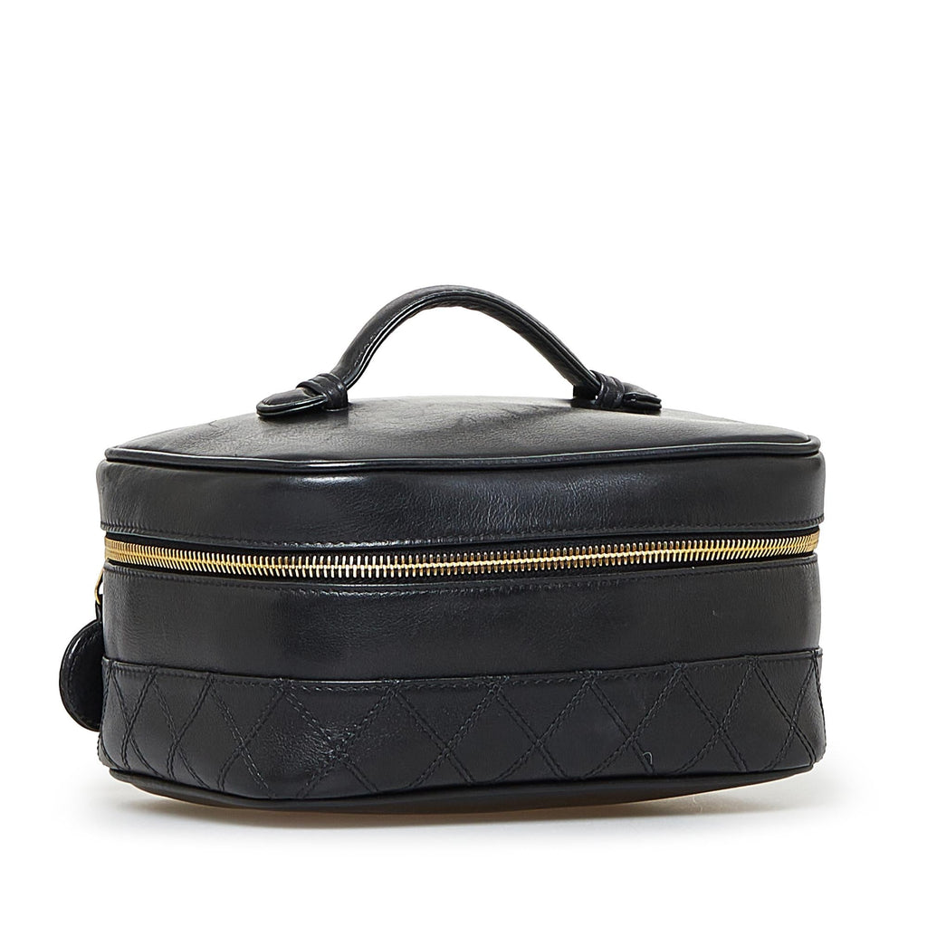 Chanel CC Vanity Bag (SHG-drzuCK)