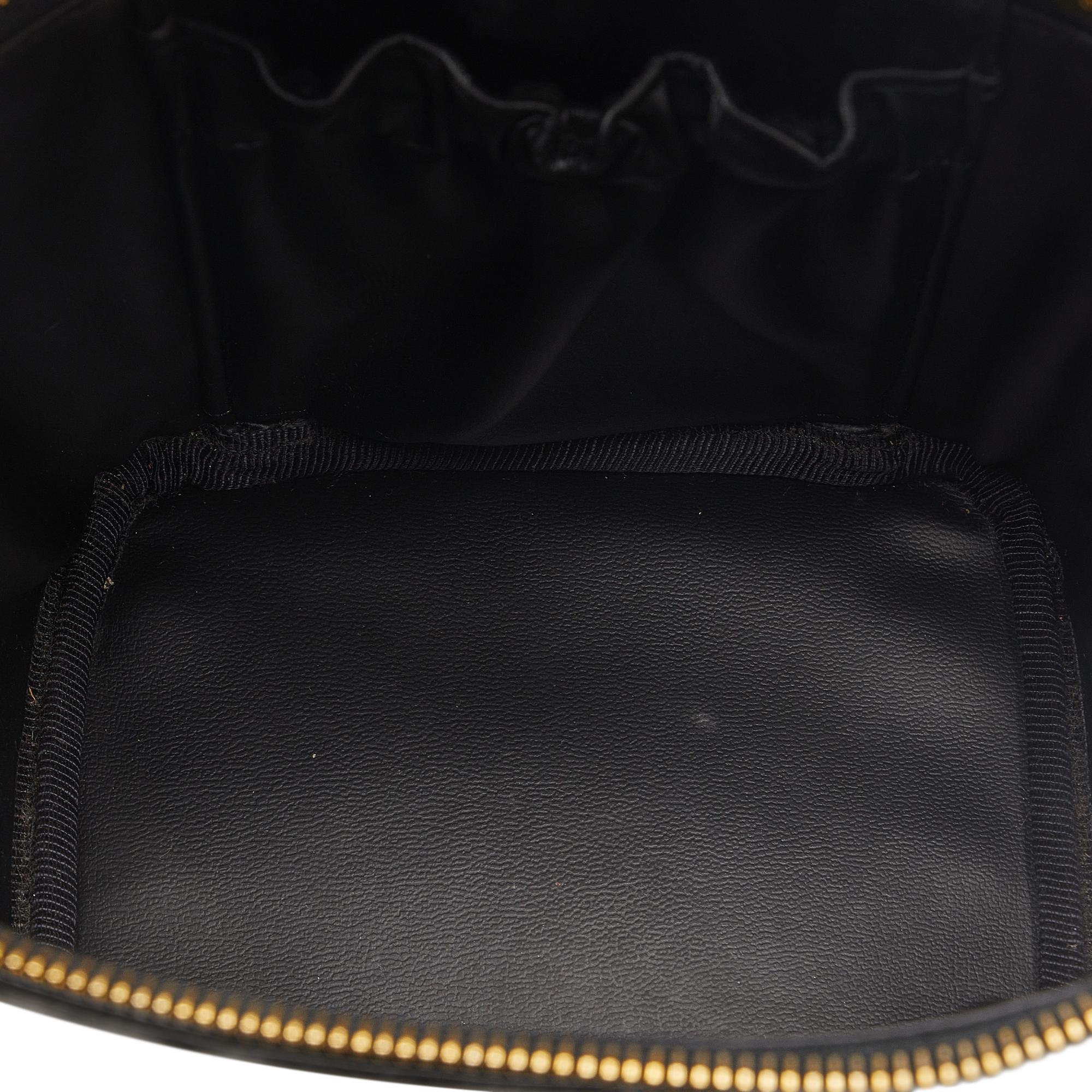 Chanel CC Vanity Bag (SHG-H6E73G)