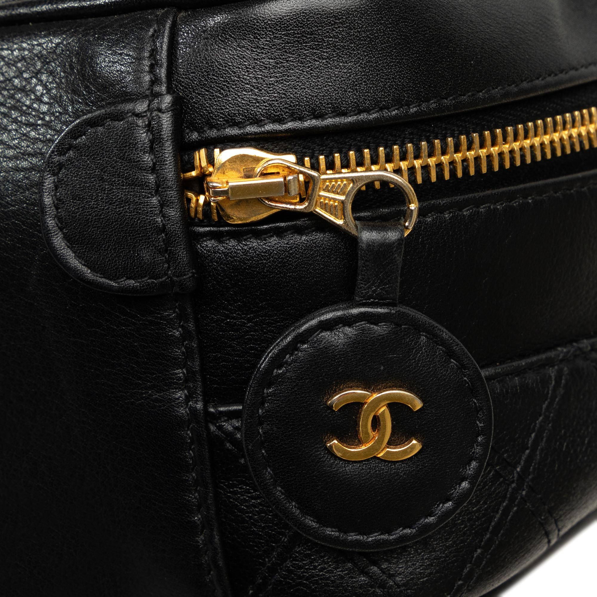 Chanel CC Vanity Bag (SHG-MBpiH3)