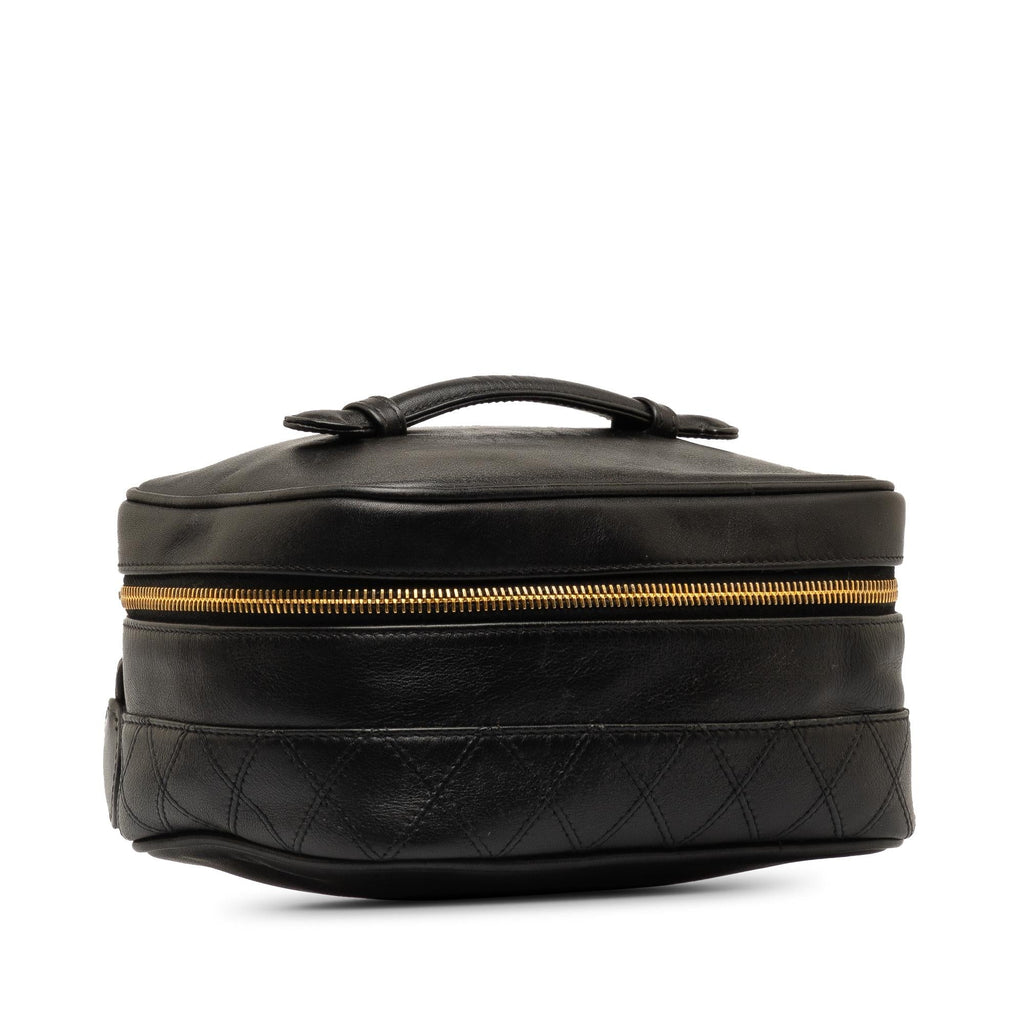 Chanel CC Vanity Bag (SHG-MBpiH3)