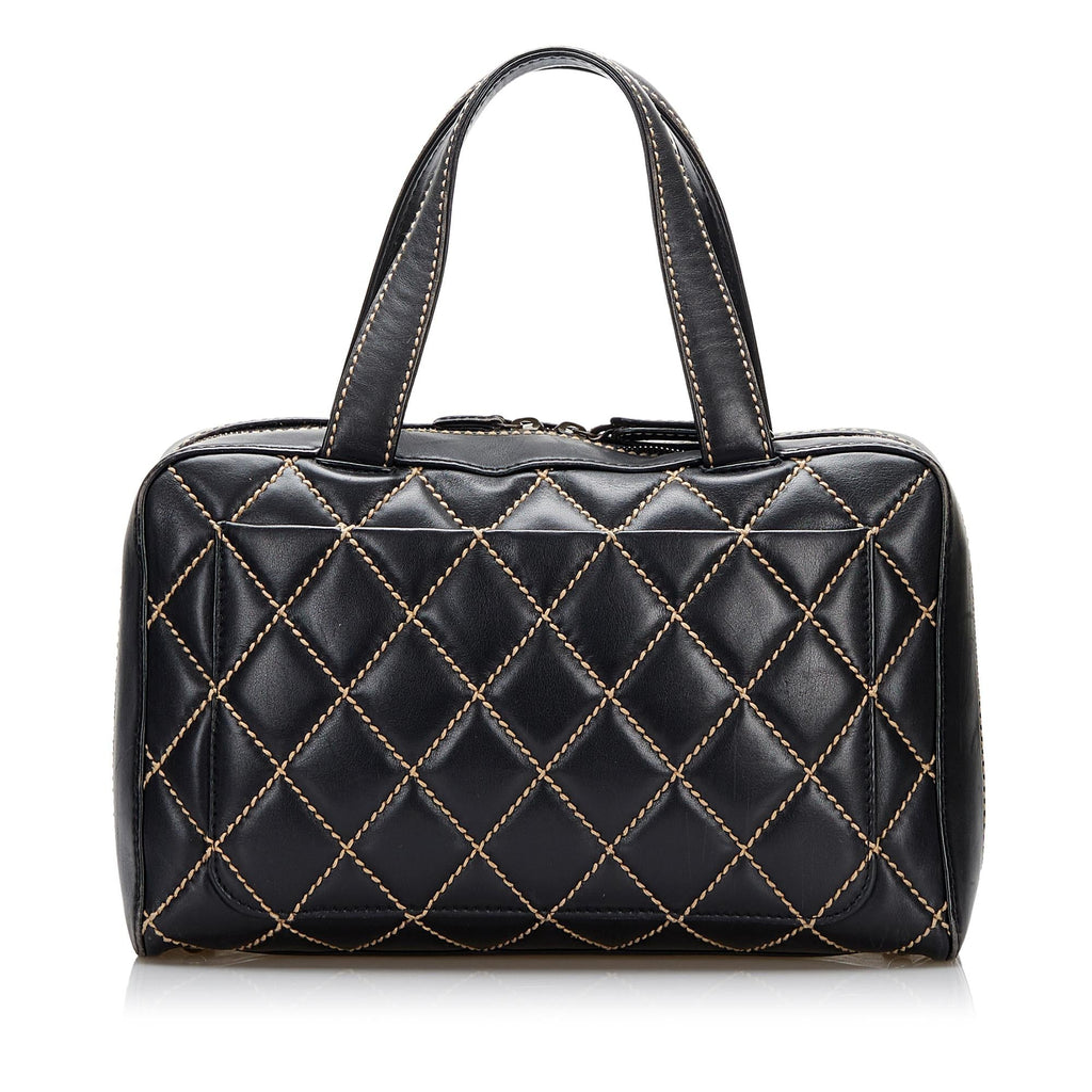 Chanel CC Wild Stitch Handbag (SHG-Dj8rWv)