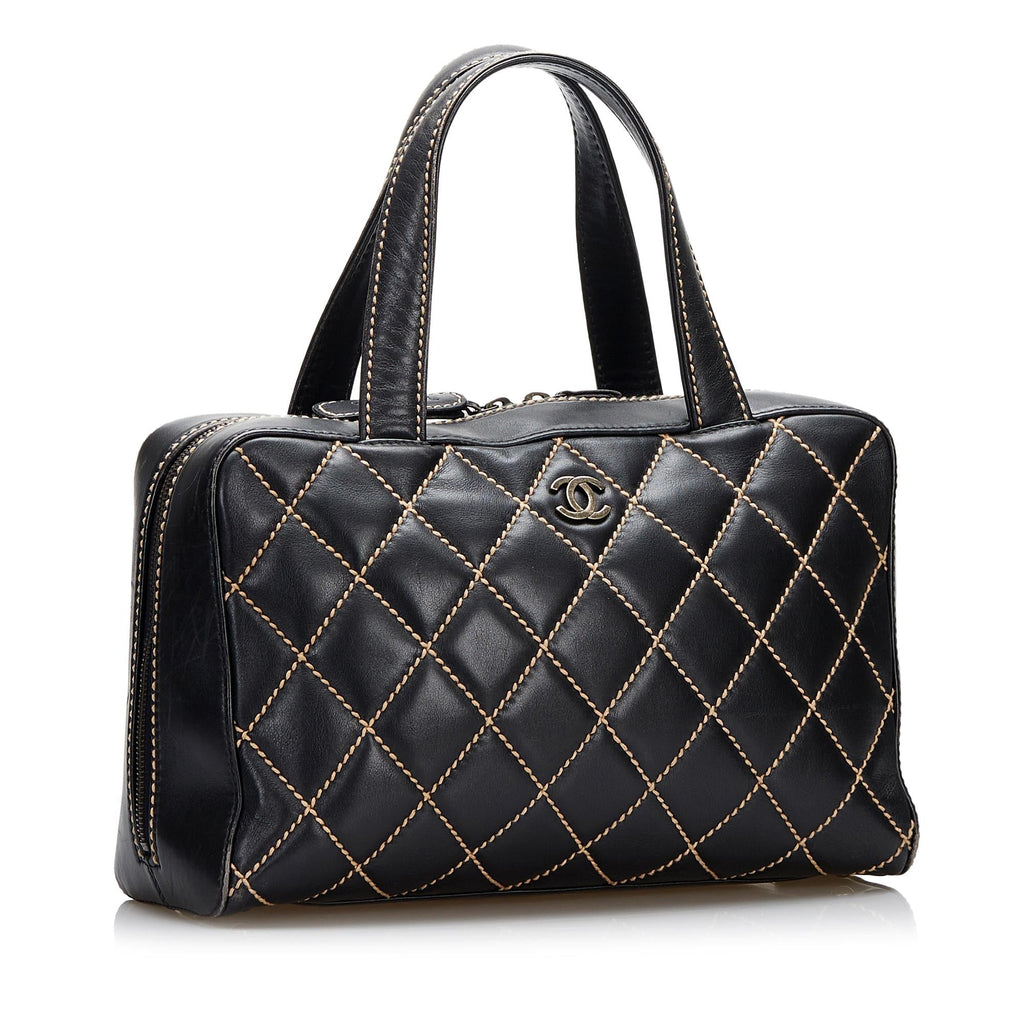Chanel CC Wild Stitch Handbag (SHG-Dj8rWv)
