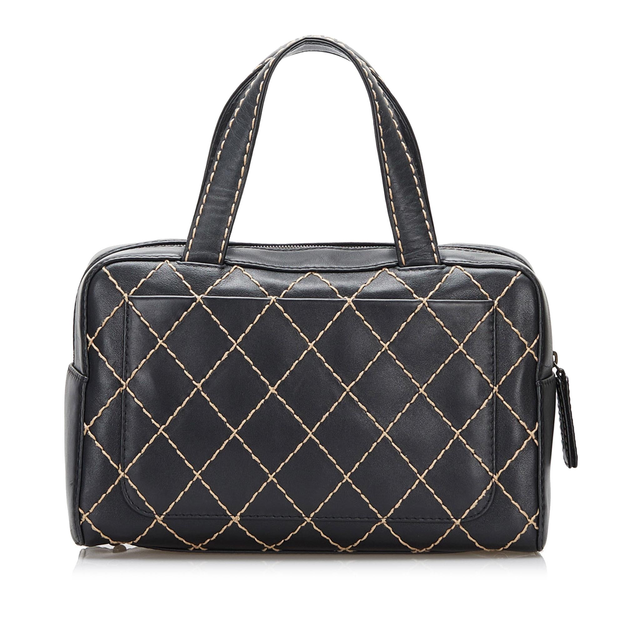 Chanel CC Wild Stitch Handbag (SHG-GrcvzM)