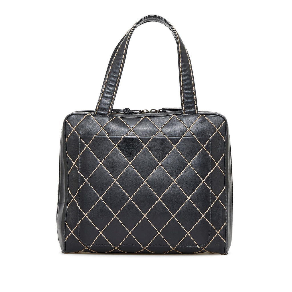 Chanel CC Wild Stitch Handbag (SHG-vbWh5u)
