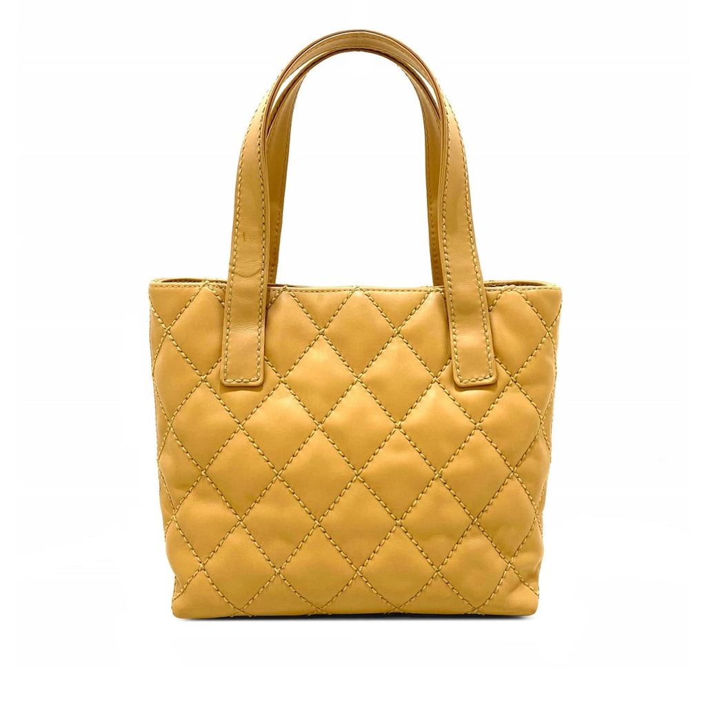 Chanel CC Wild Stitch Lambskin Handbag (SHG-dhxke3)