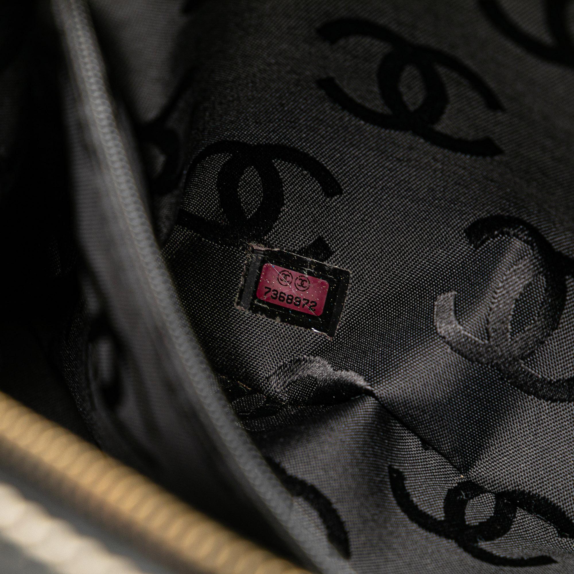 Chanel CC Wild Stitch Lambskin Handbag (SHG-SgvNml)