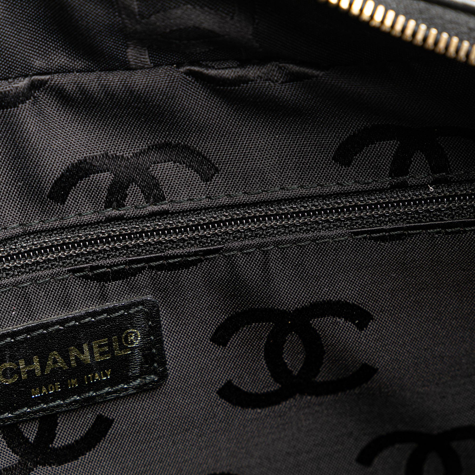 Chanel CC Wild Stitch Lambskin Handbag (SHG-SgvNml)