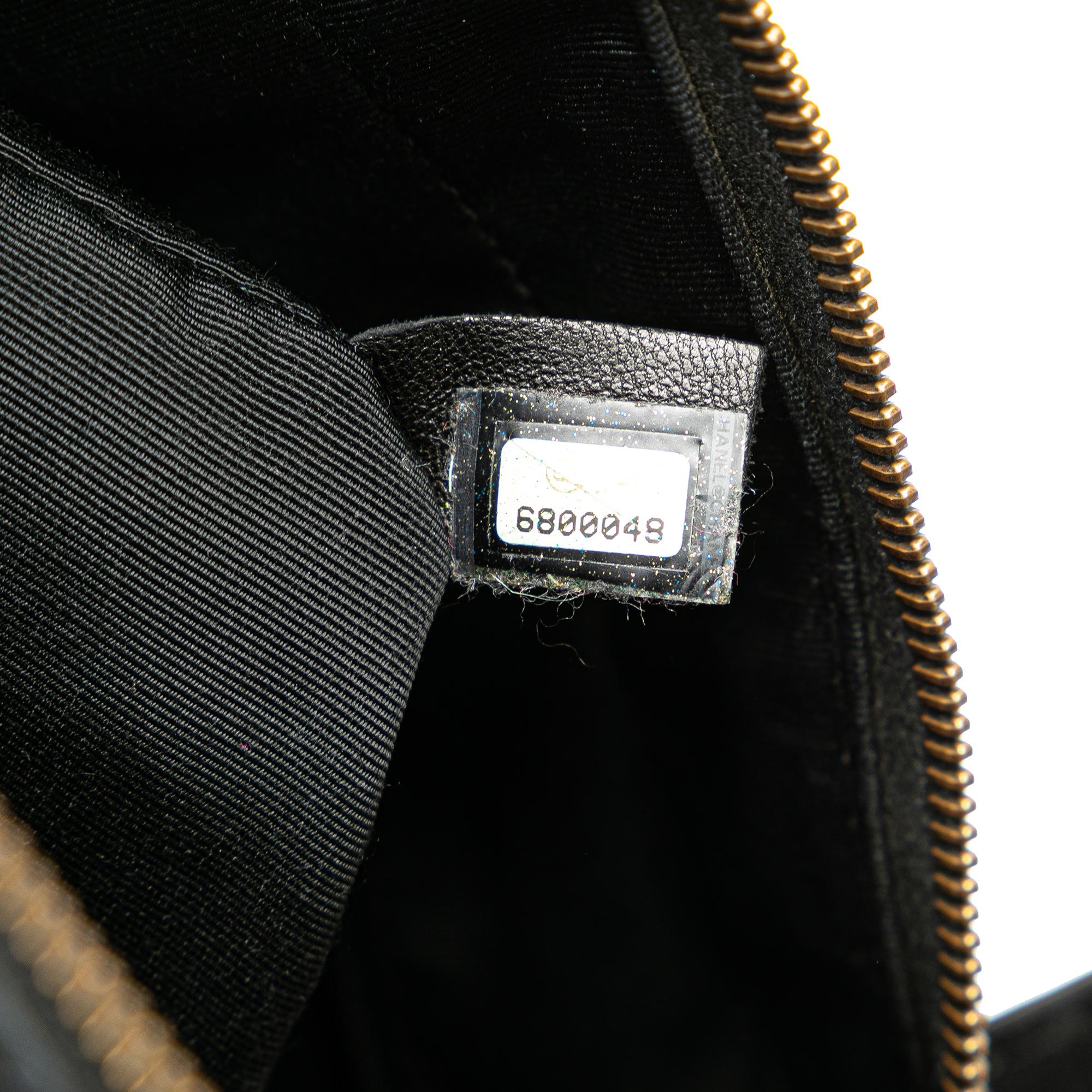 Chanel CC Wild Stitch Lambskin Handbag (SHG-PztZdy)