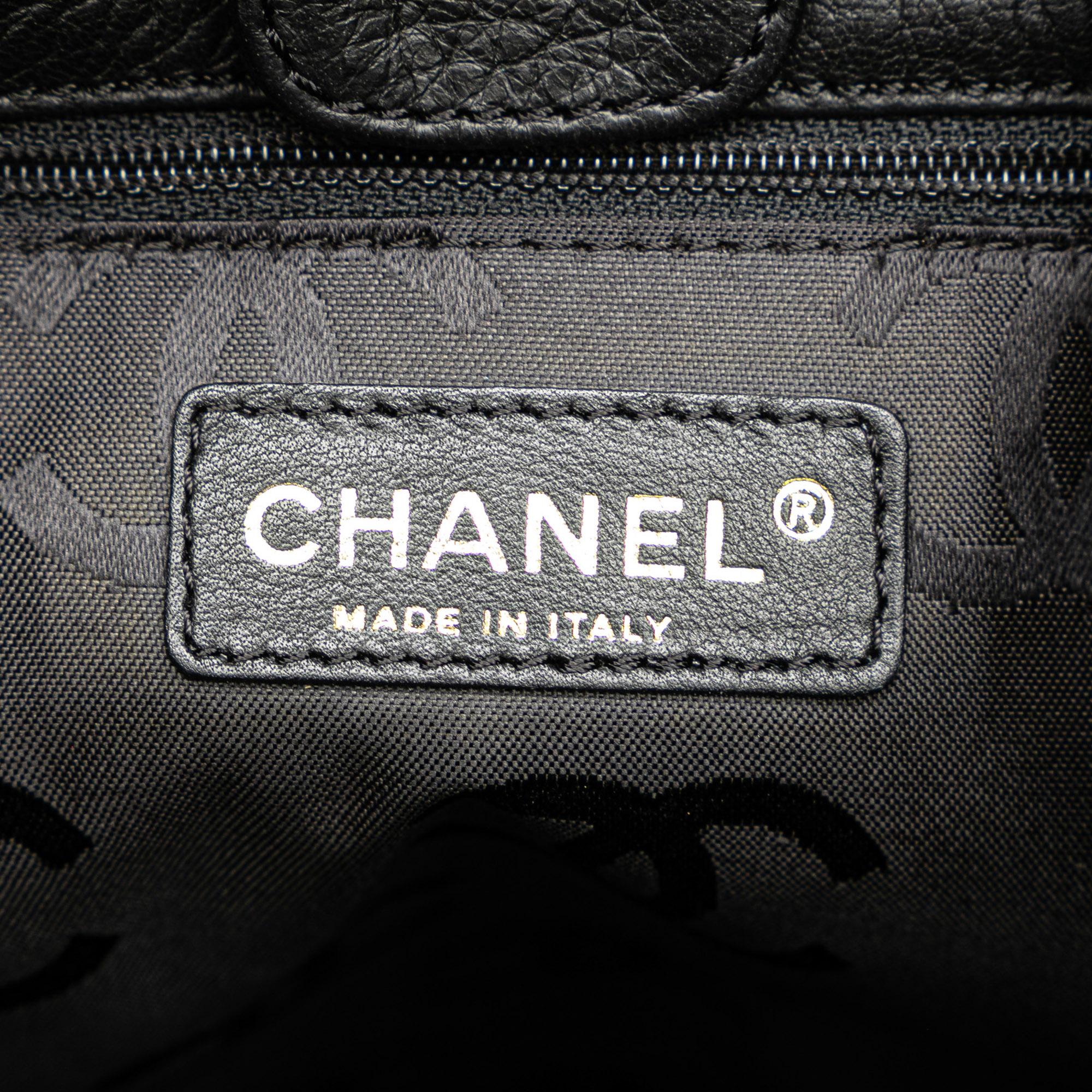 Chanel Calfskin CC Wild Sitch Chain Tote (SHG-3bUSXo)