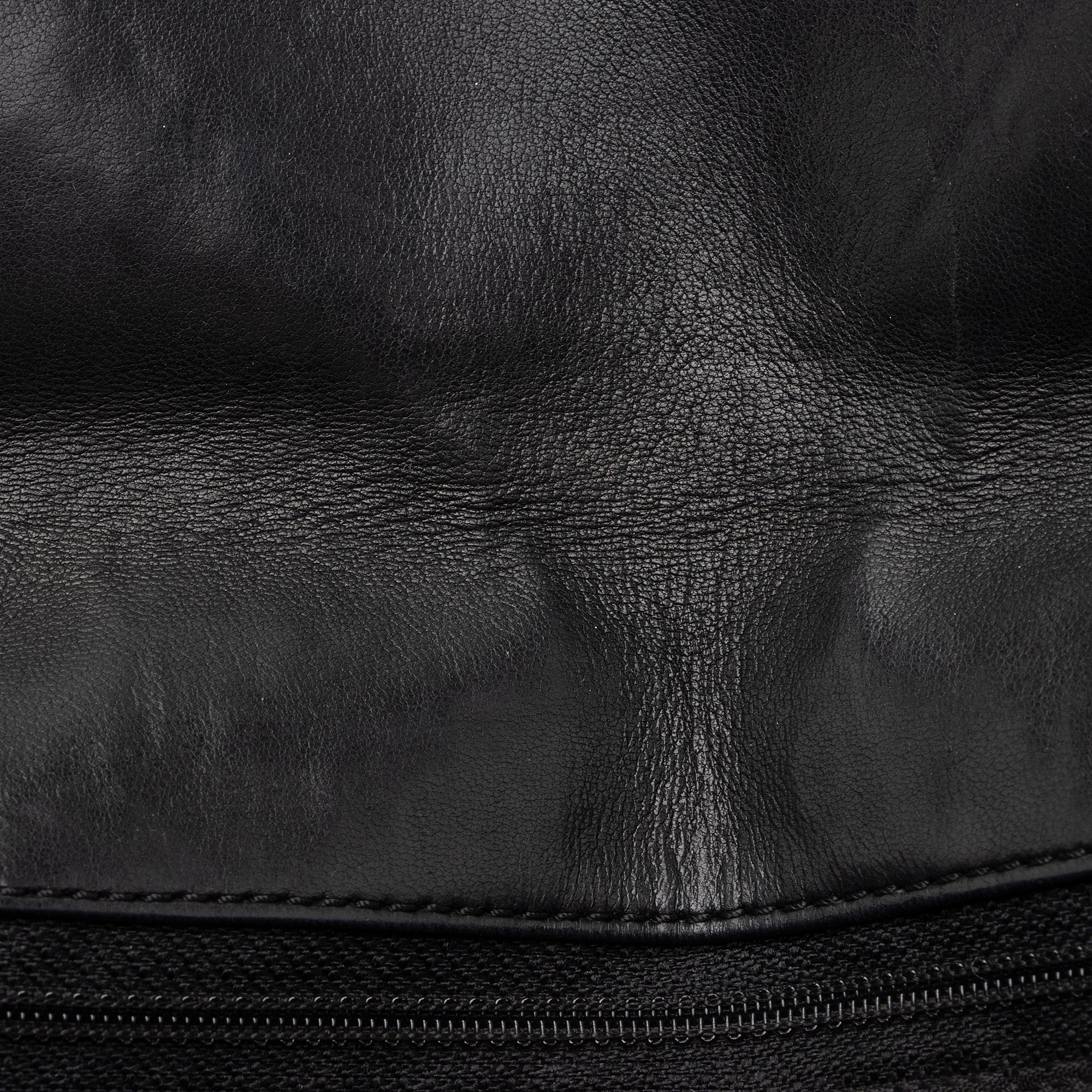 Chanel Calfskin Oversized Quilted CC Small Flap Bag (SHF-FRyV1T)