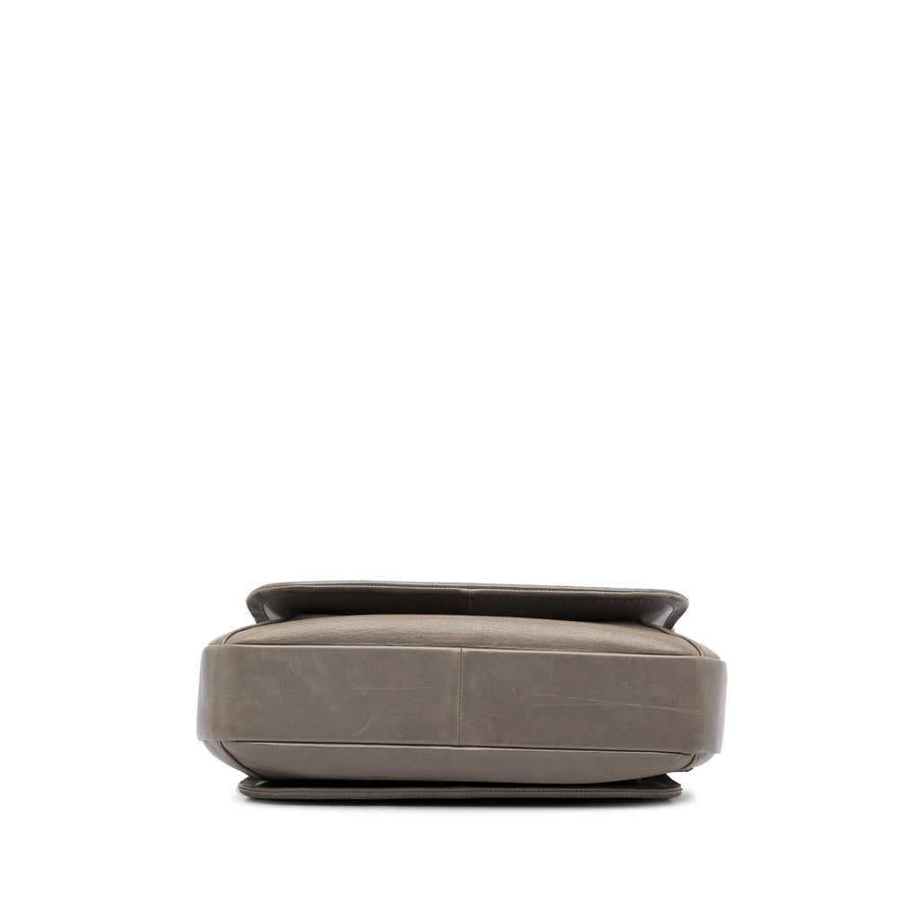 Chanel Calfskin Prestige Flap (SHG-pV6B0d)
