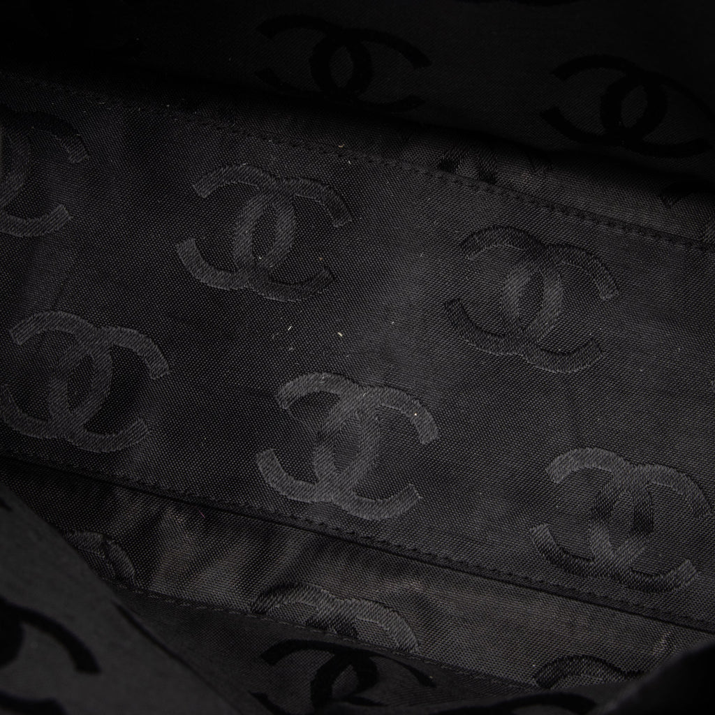 Chanel Calfskin Surpique Satchel (SHF-O6gojx)