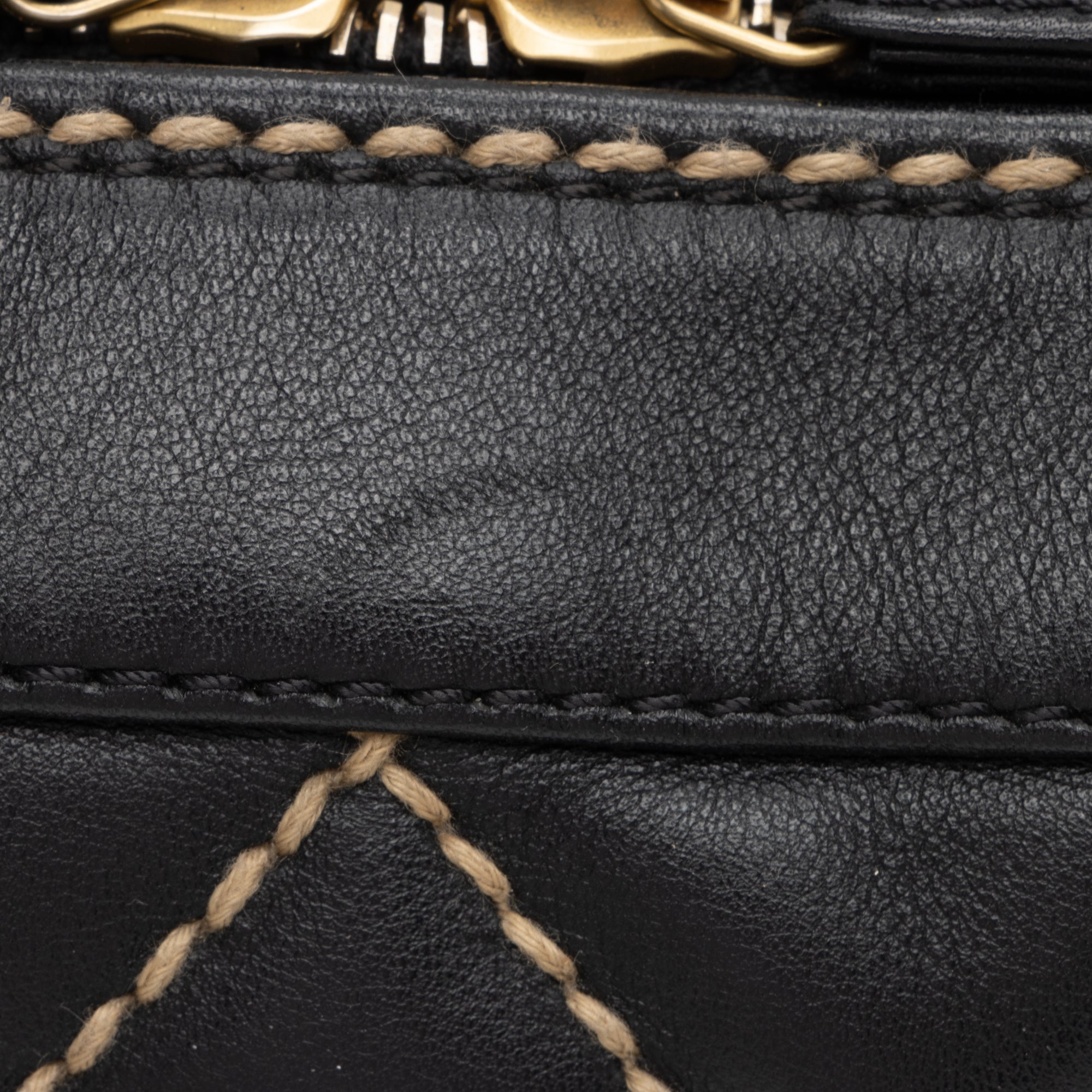 Chanel Calfskin Surpique Satchel (SHF-O6gojx)