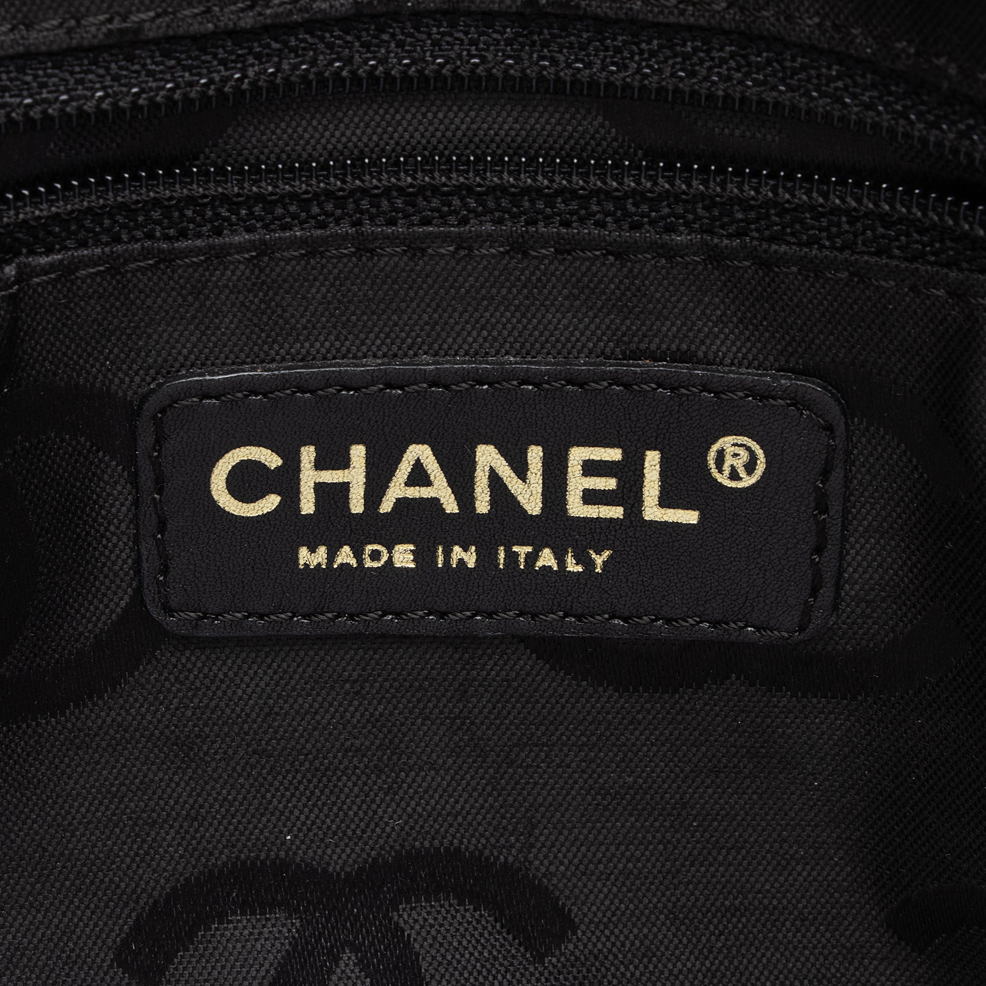 Chanel Calfskin Surpique Satchel (SHF-O6gojx)