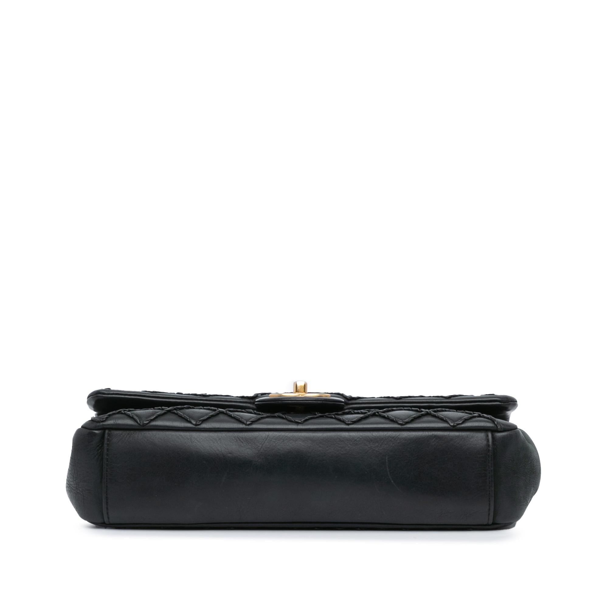 Chanel Calfskin Ultra Stitch Heart Flap (SHG-PLWR1B)