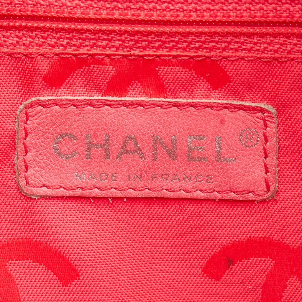 Chanel Cambon Ligne Shoulder Bag (SHG-aUYvaK)
