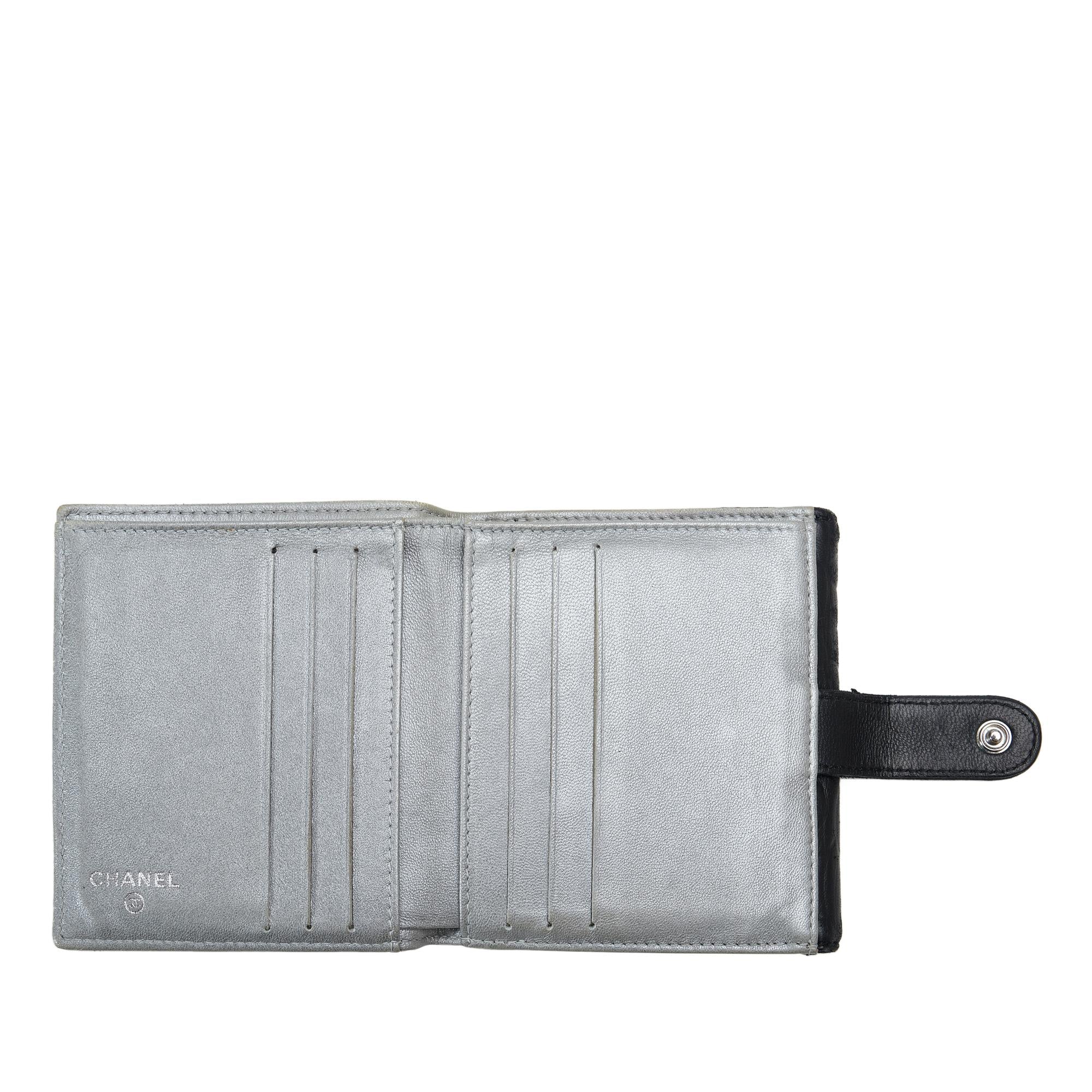 Chanel Camellia Bifold Wallet (SHG-keSRxl)