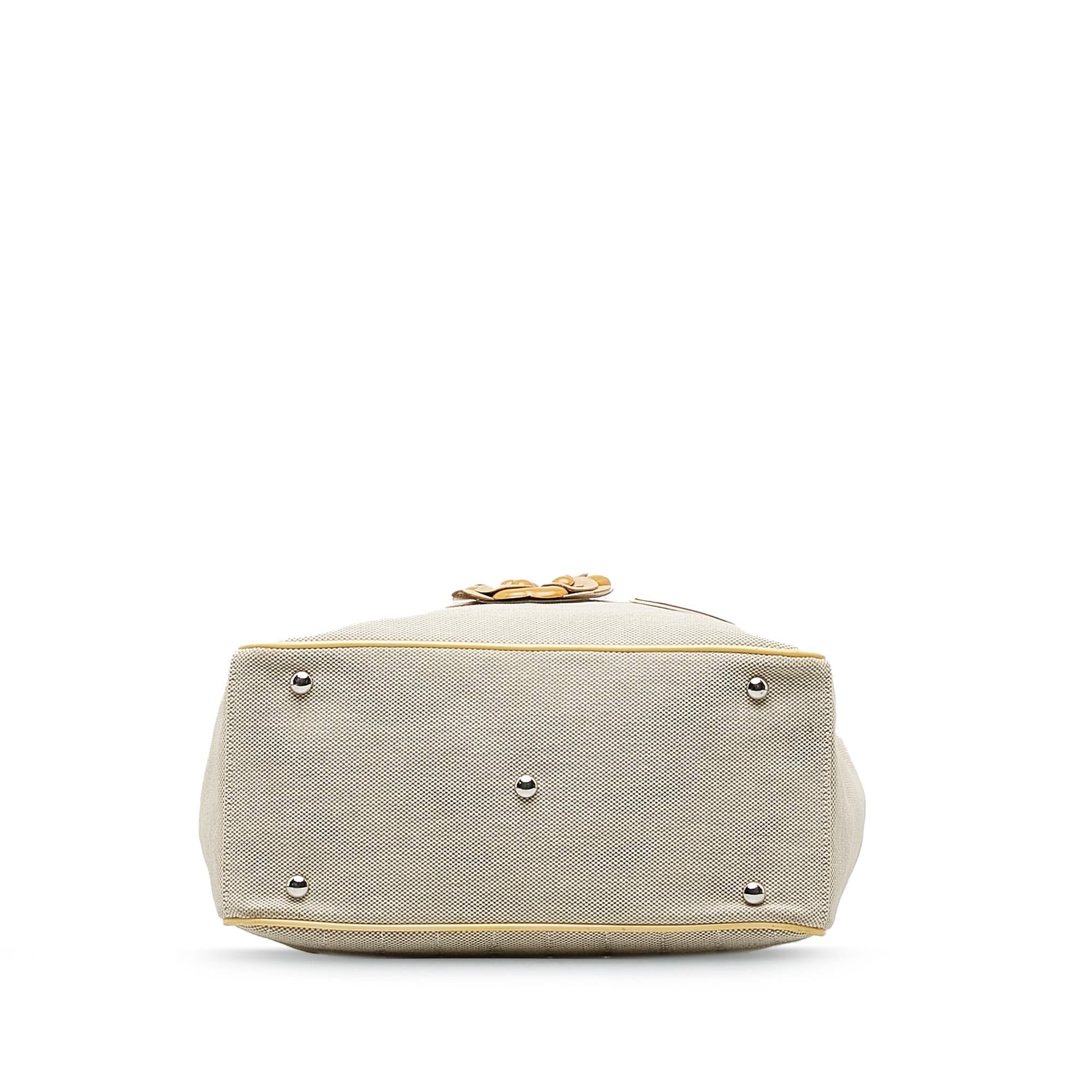 Chanel Camellia CC Choco Bar No. 5 Shoulder Bag (SHG-CGt5YO)
