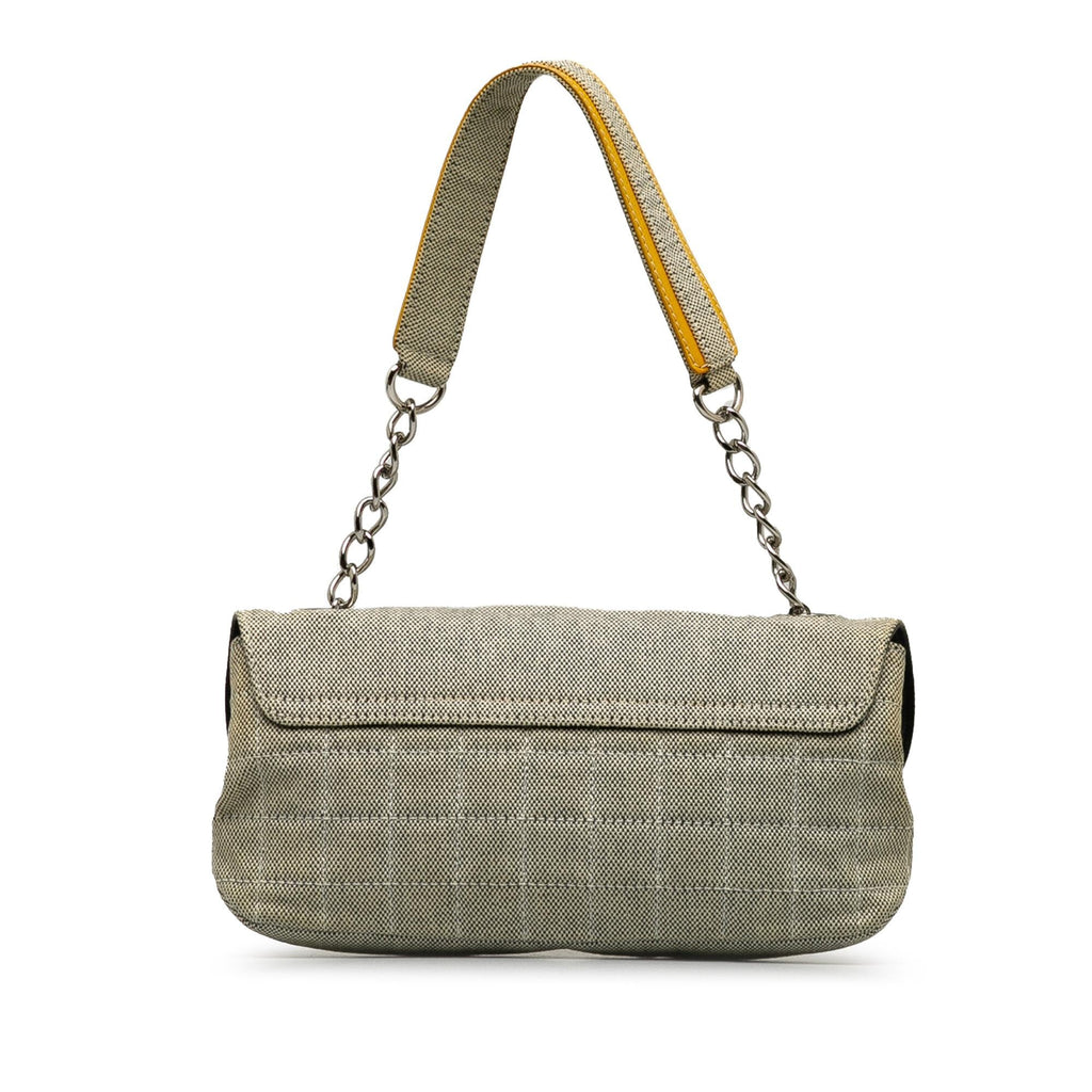 Chanel Camellia Cc No. 5 Baguette (SHG-5NQaai)