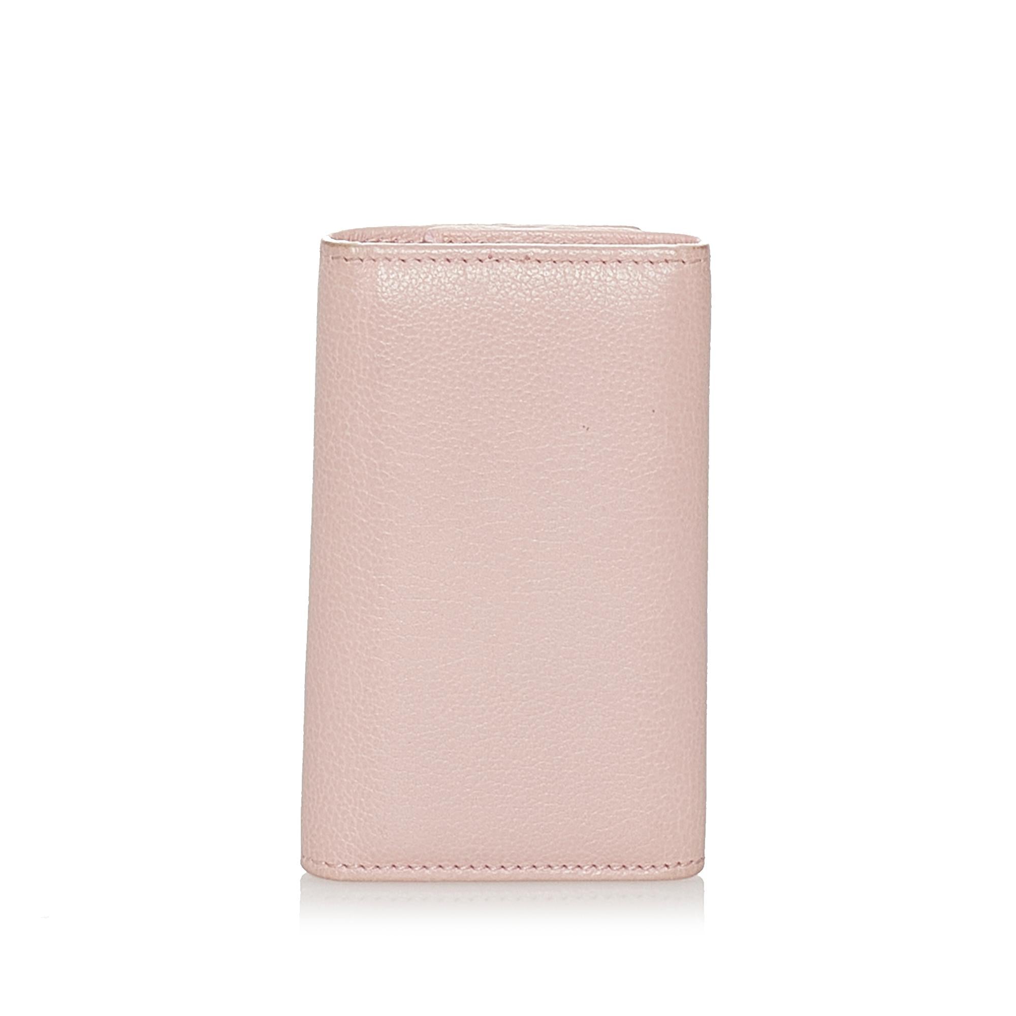 Chanel Camellia Leather Key Holder (SHG-27997)