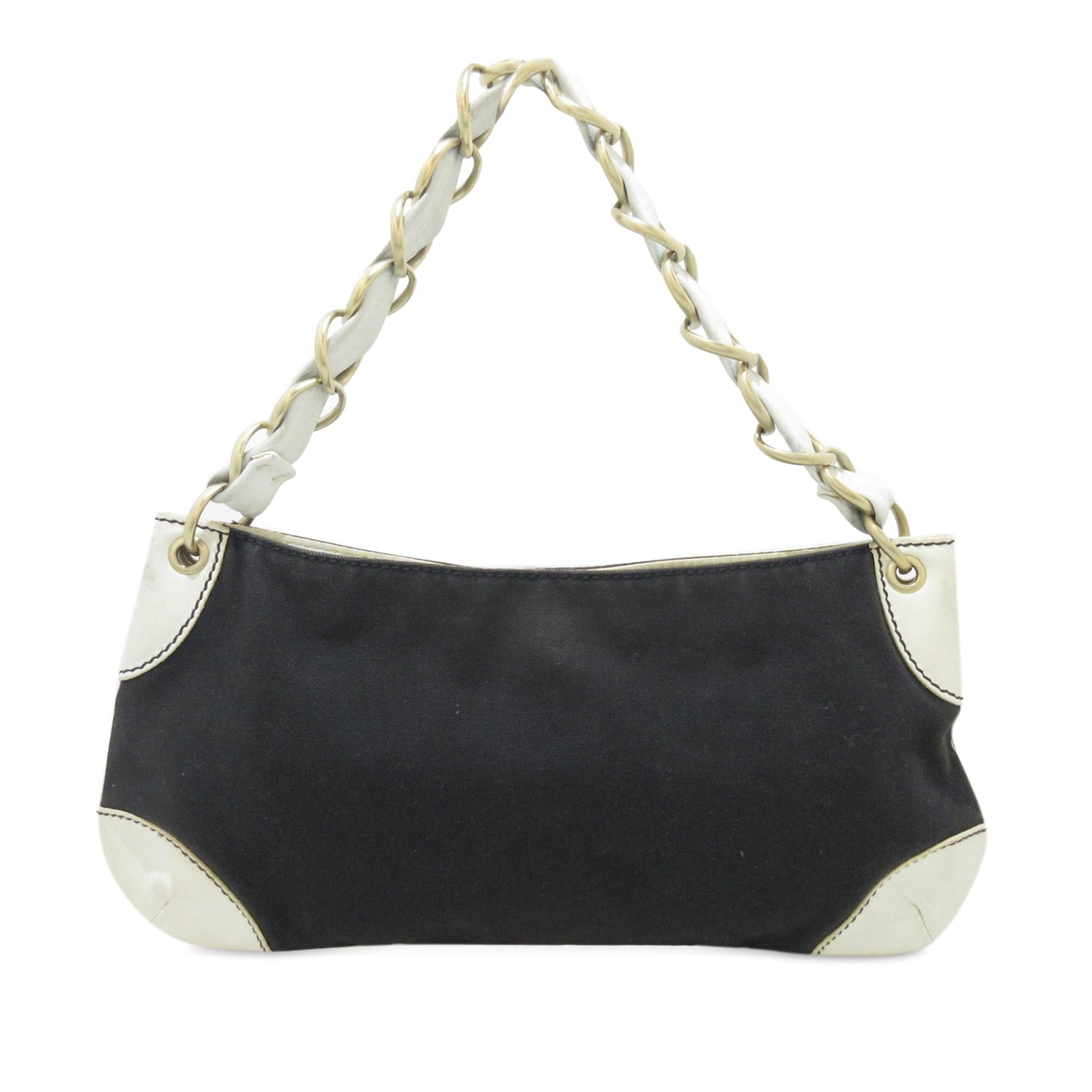 Chanel Canvas Olsen Shoulder Bag (SHG-Be0rTX)