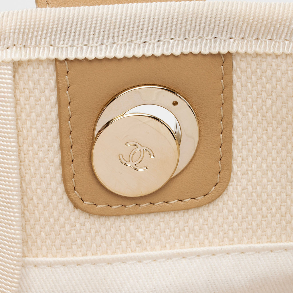 Chanel Canvas Pearl Deauville Medium Tote (SHF-Hmgrlc)