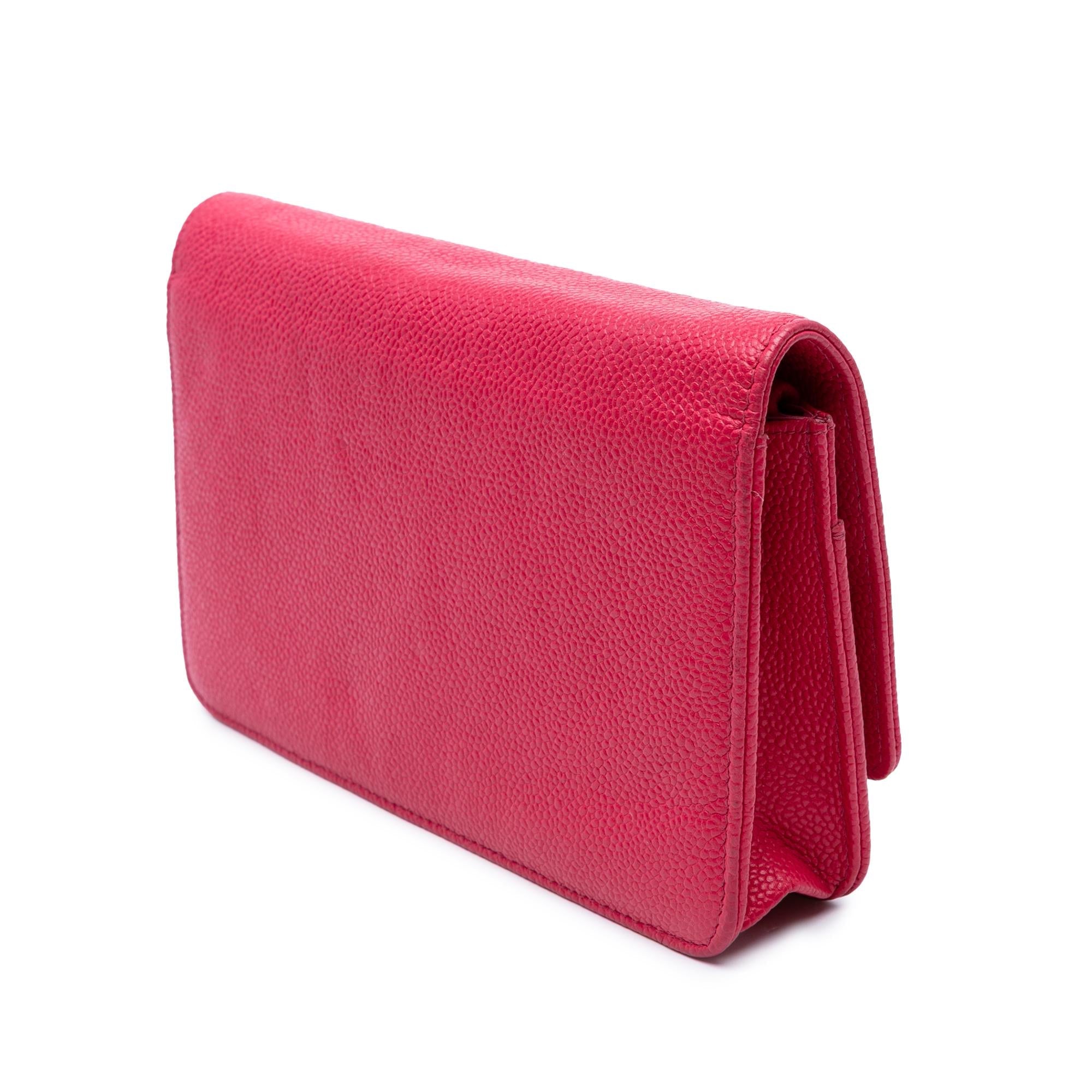 Chanel Caviar Bicolor CC Wallet On Chain
