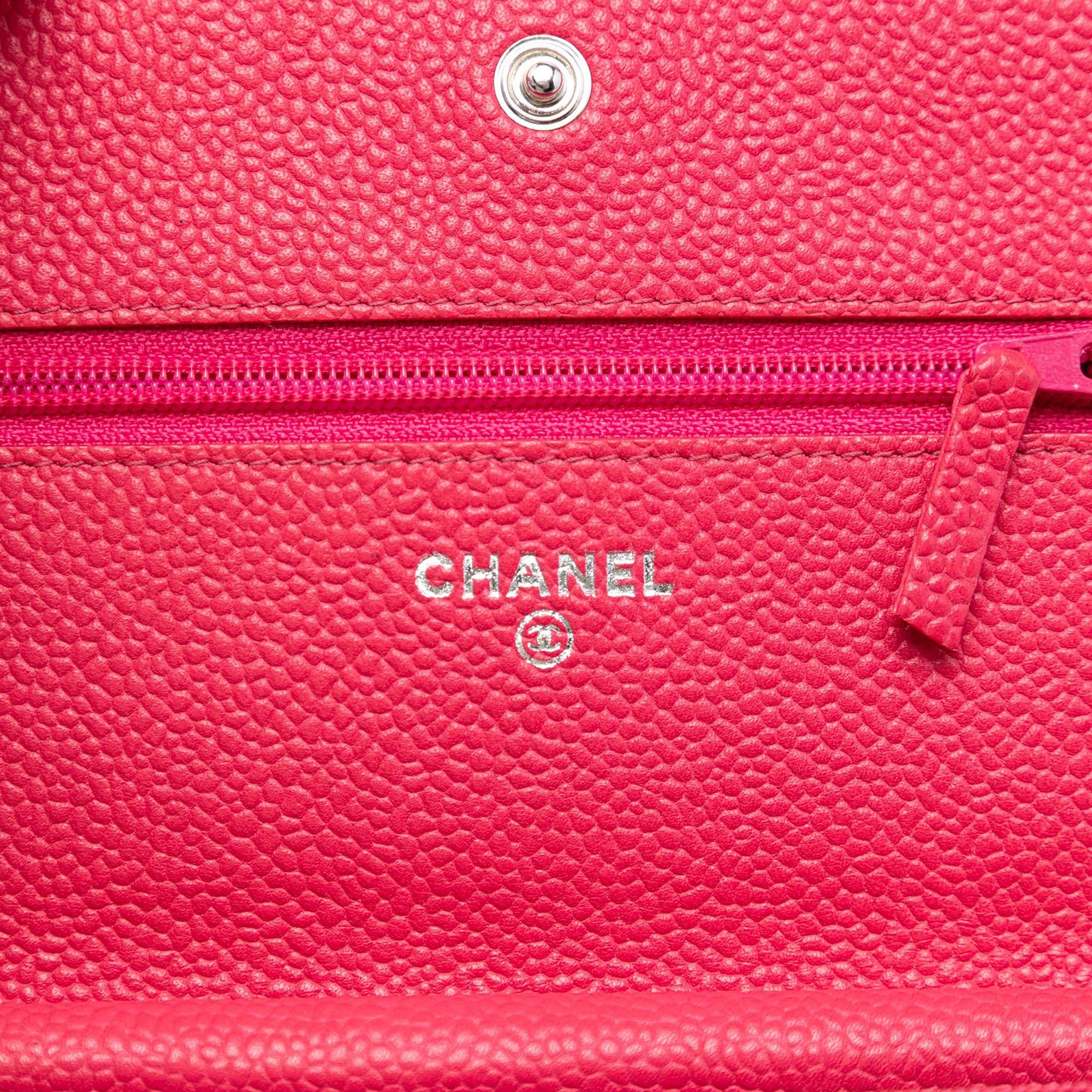 Chanel Caviar Bicolor CC Wallet On Chain