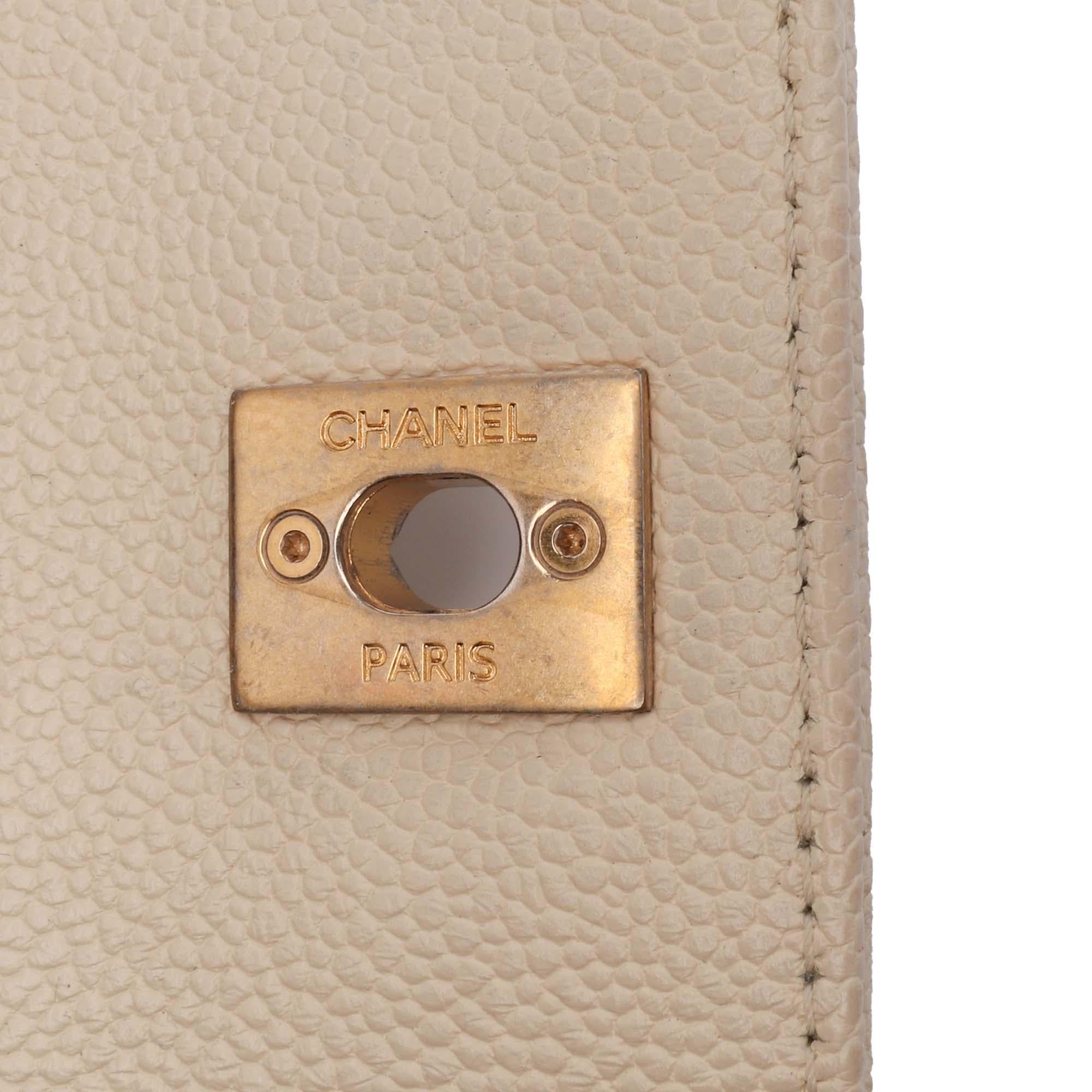 Chanel Caviar Business Affinity Messenger Flap