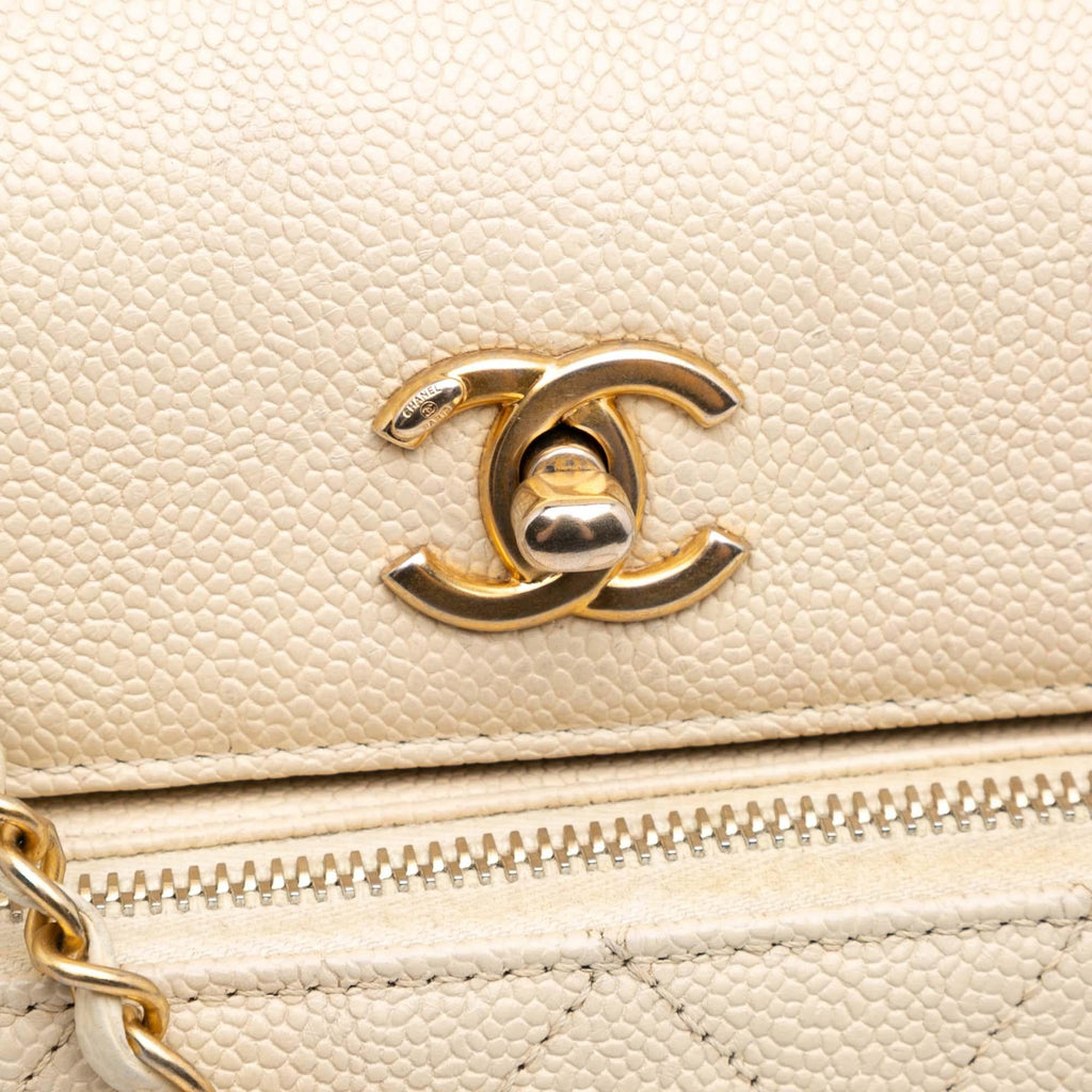Chanel Caviar Business Affinity Messenger Flap