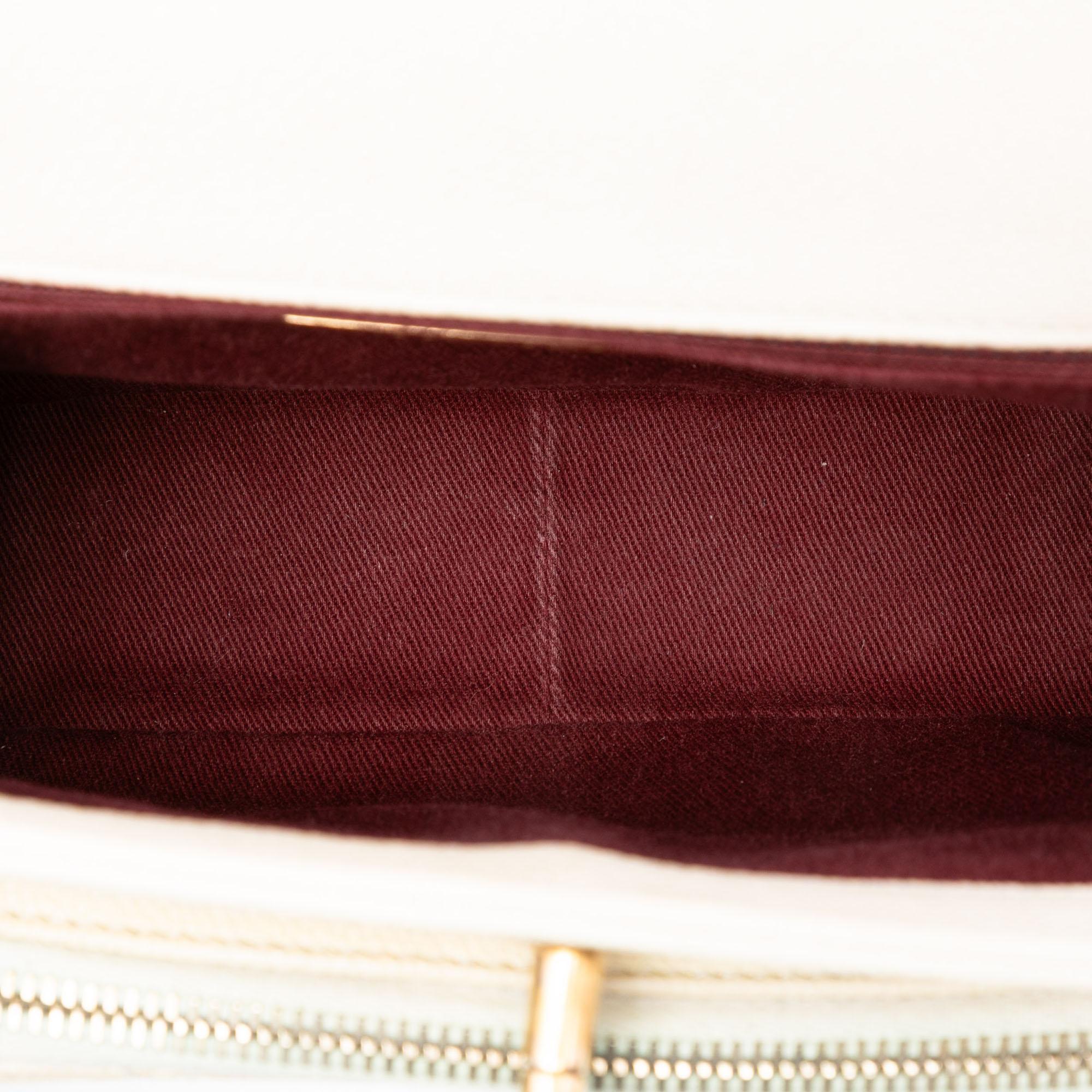 Chanel Caviar Business Affinity Messenger Flap