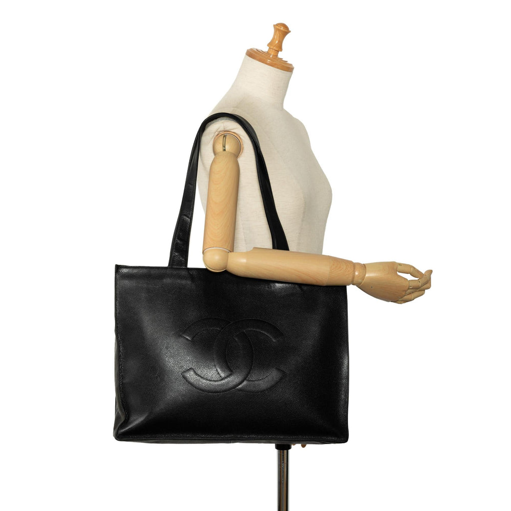 Chanel Caviar CC Tote Bag (SHG-xCfQC8)