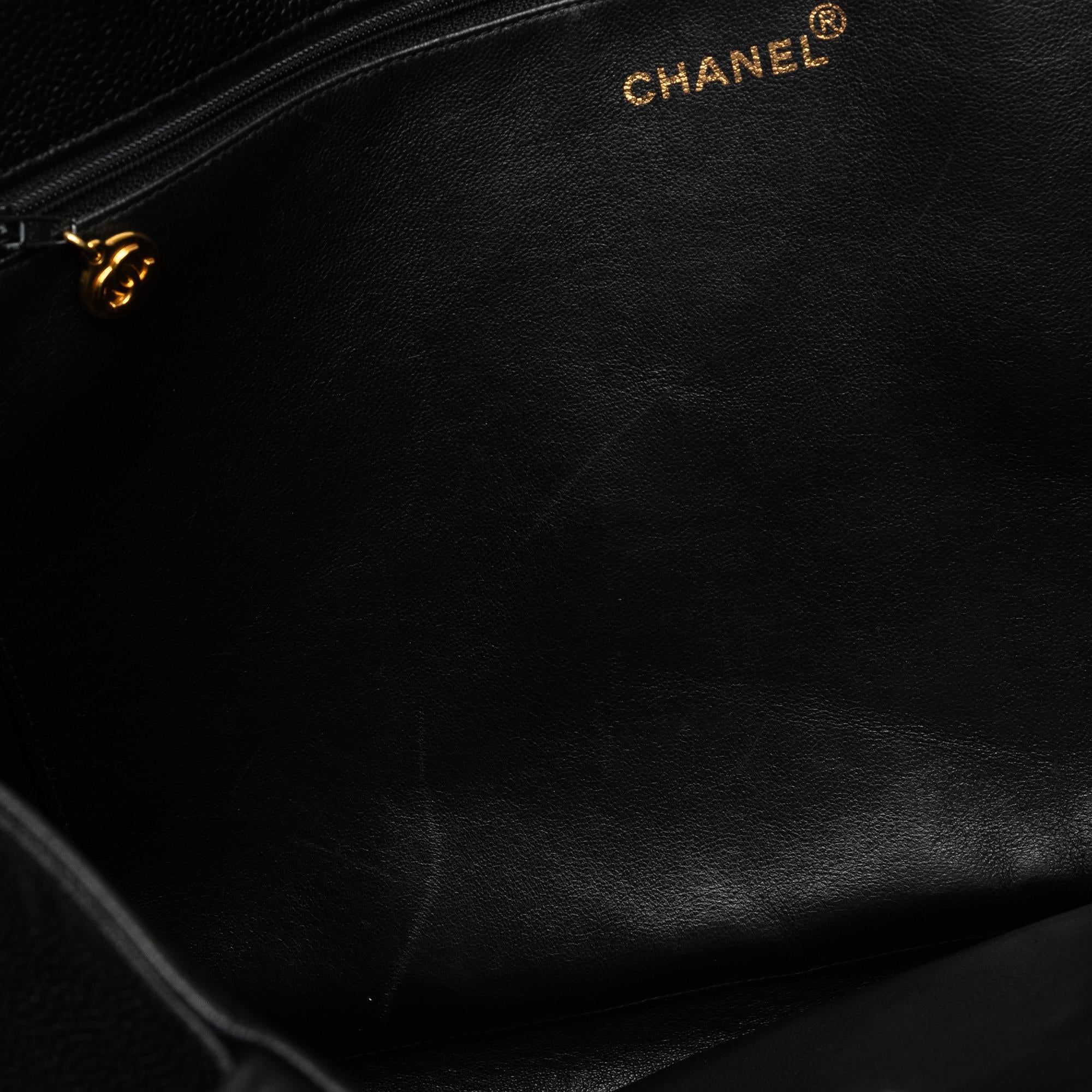 Chanel Caviar CC Tote Bag (SHG-I2v6BJ)