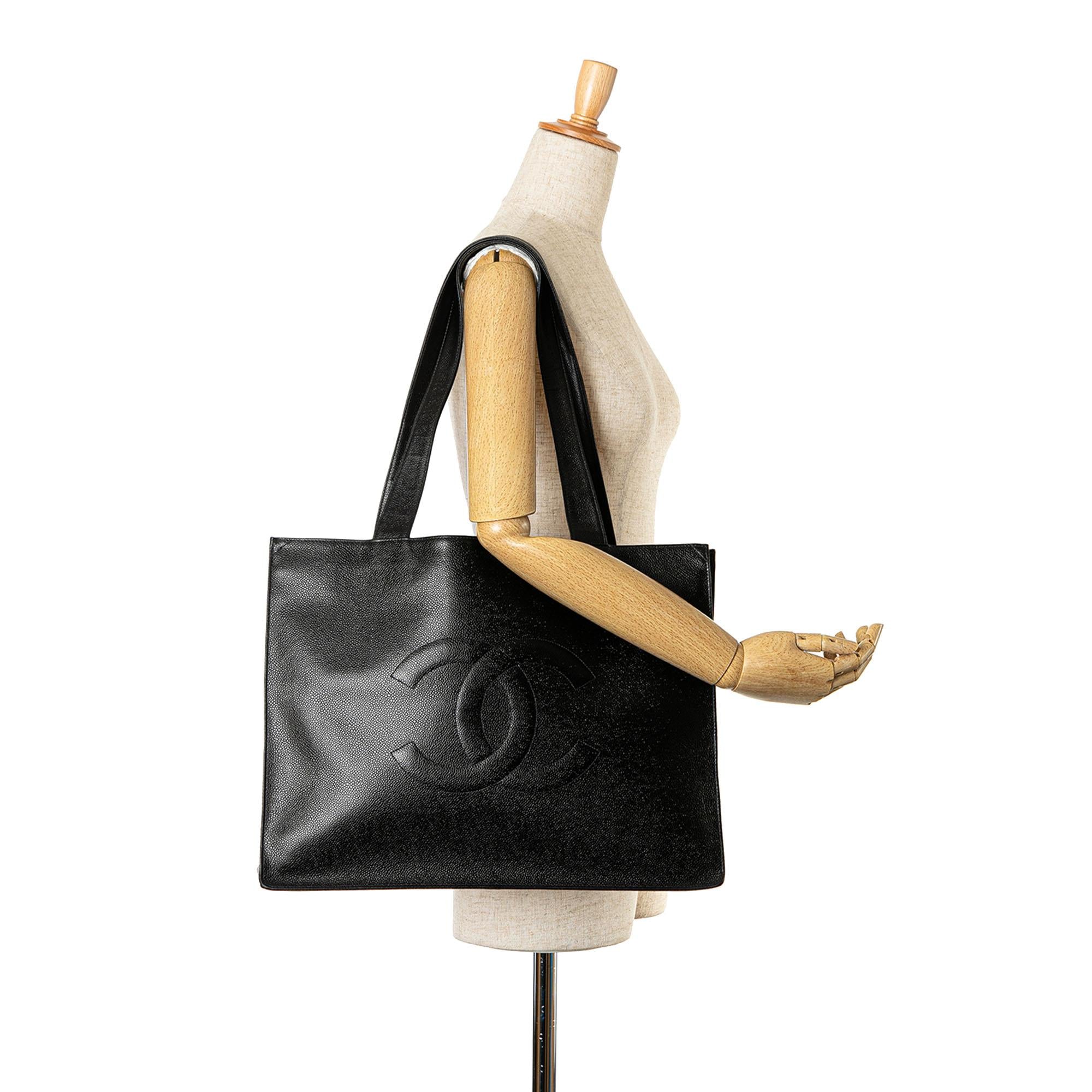 Chanel Caviar CC Tote Bag (SHG-qd9B2F)