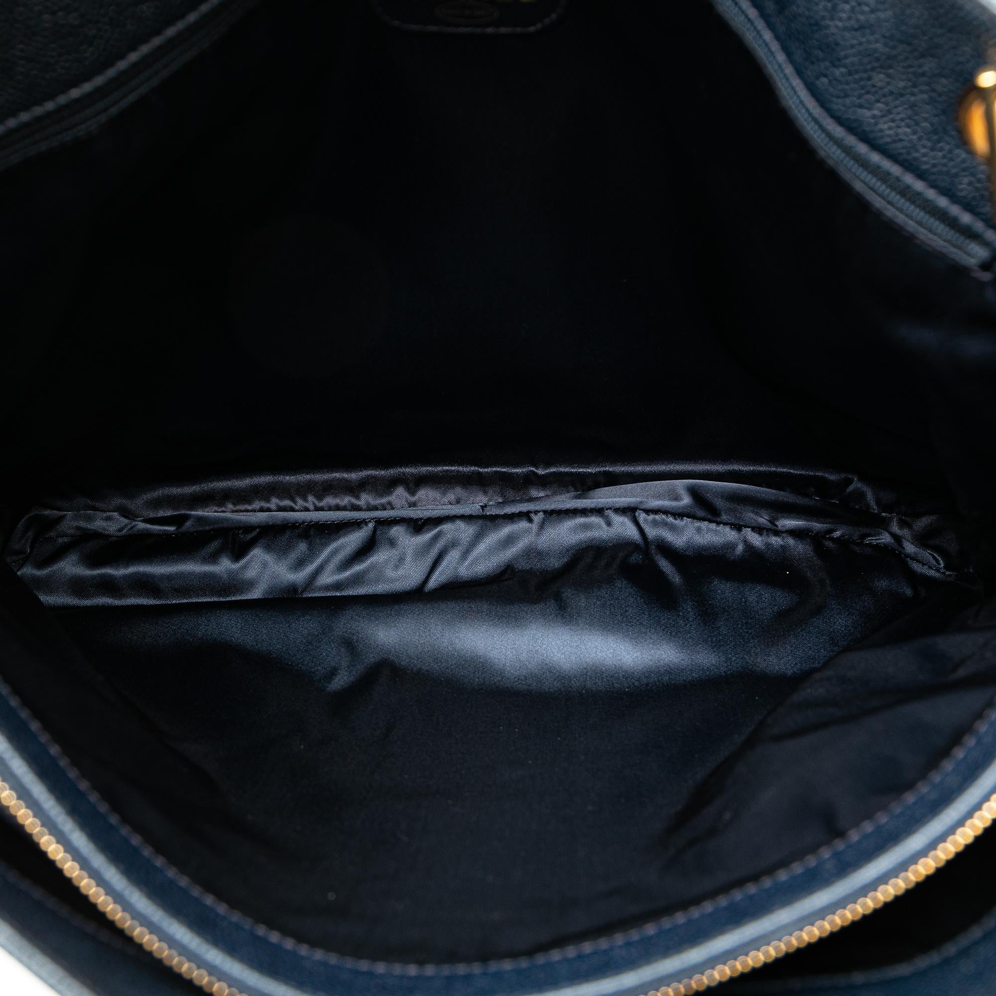 Chanel Caviar CC Tote (SHG-BqUpgK)