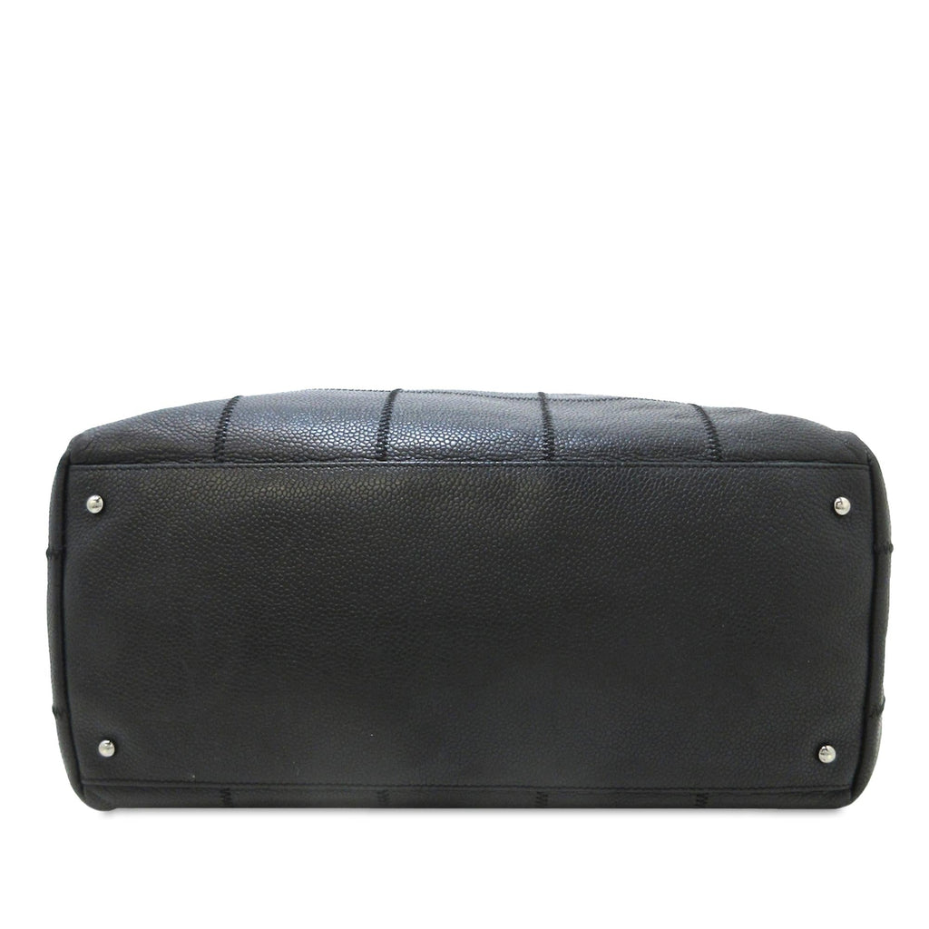 Chanel Caviar Choco Bar Handbag (SHG-lNLayP)