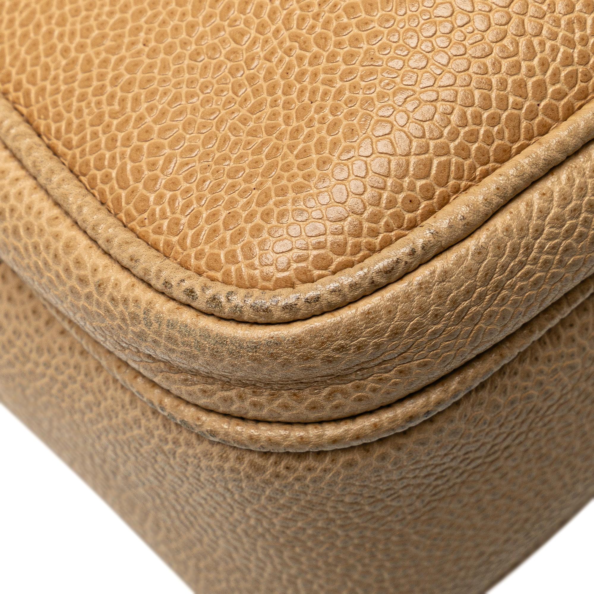 Chanel Caviar Front Pocket Chain Shoulder Bag (SHG-xhb7Aj)