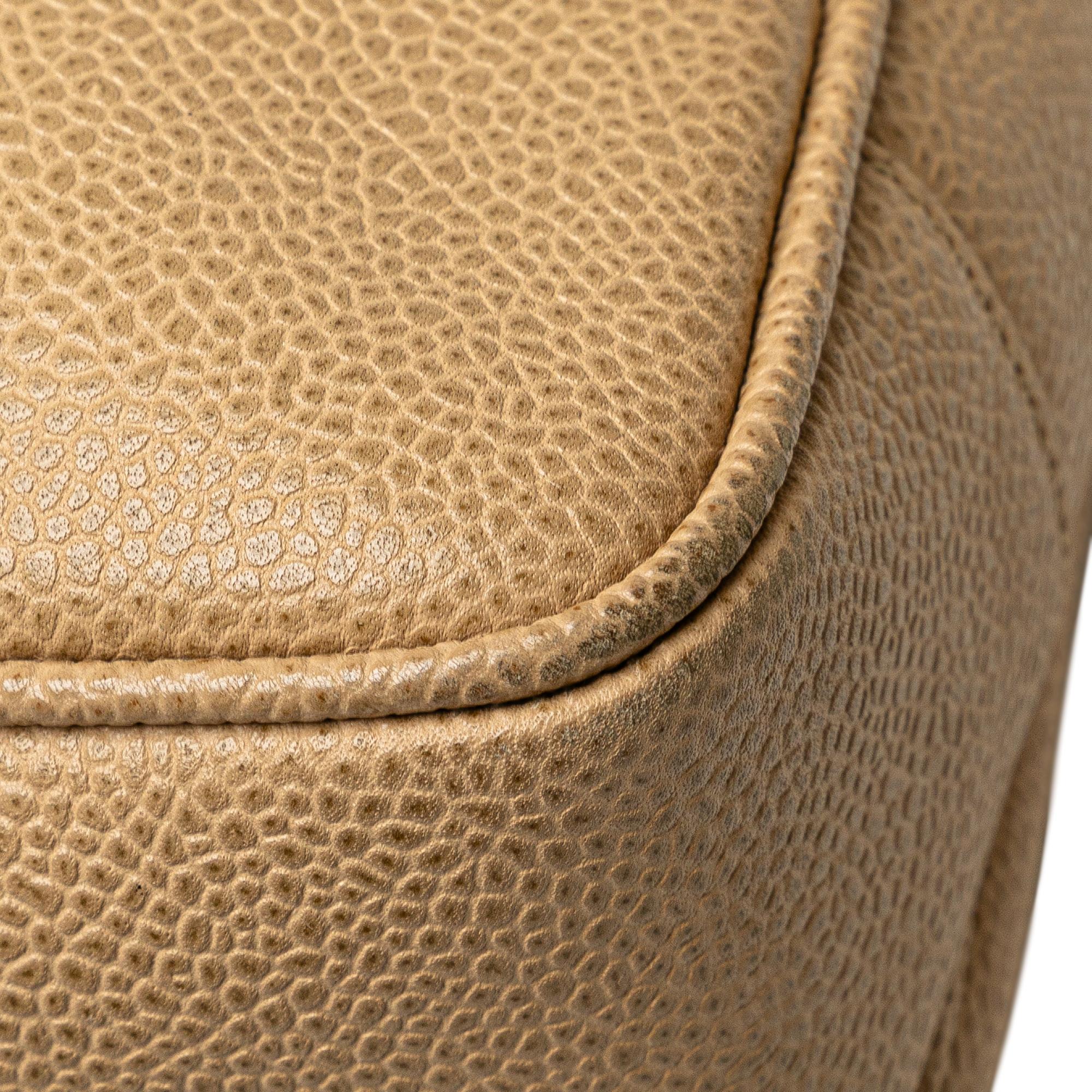 Chanel Caviar Front Pocket Chain Shoulder Bag (SHG-xhb7Aj)
