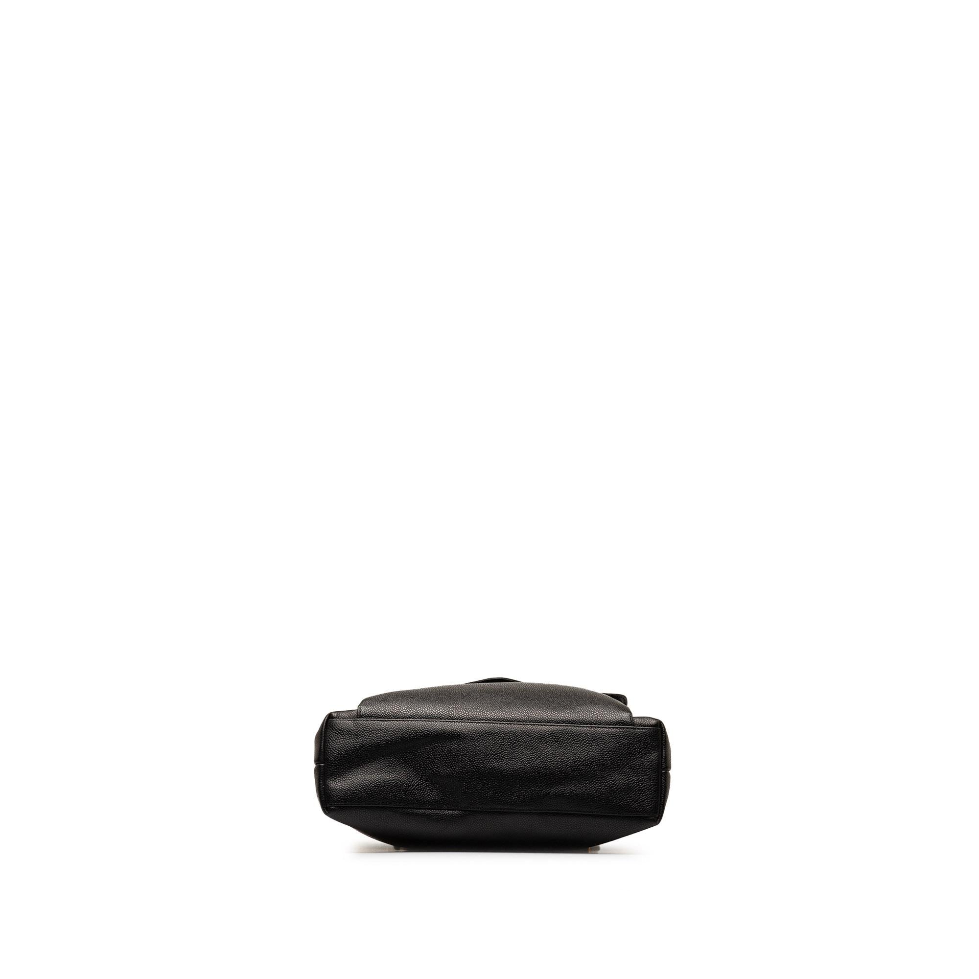 Chanel Caviar Front Pocket Chain Tote (SHG-XrkGWG)