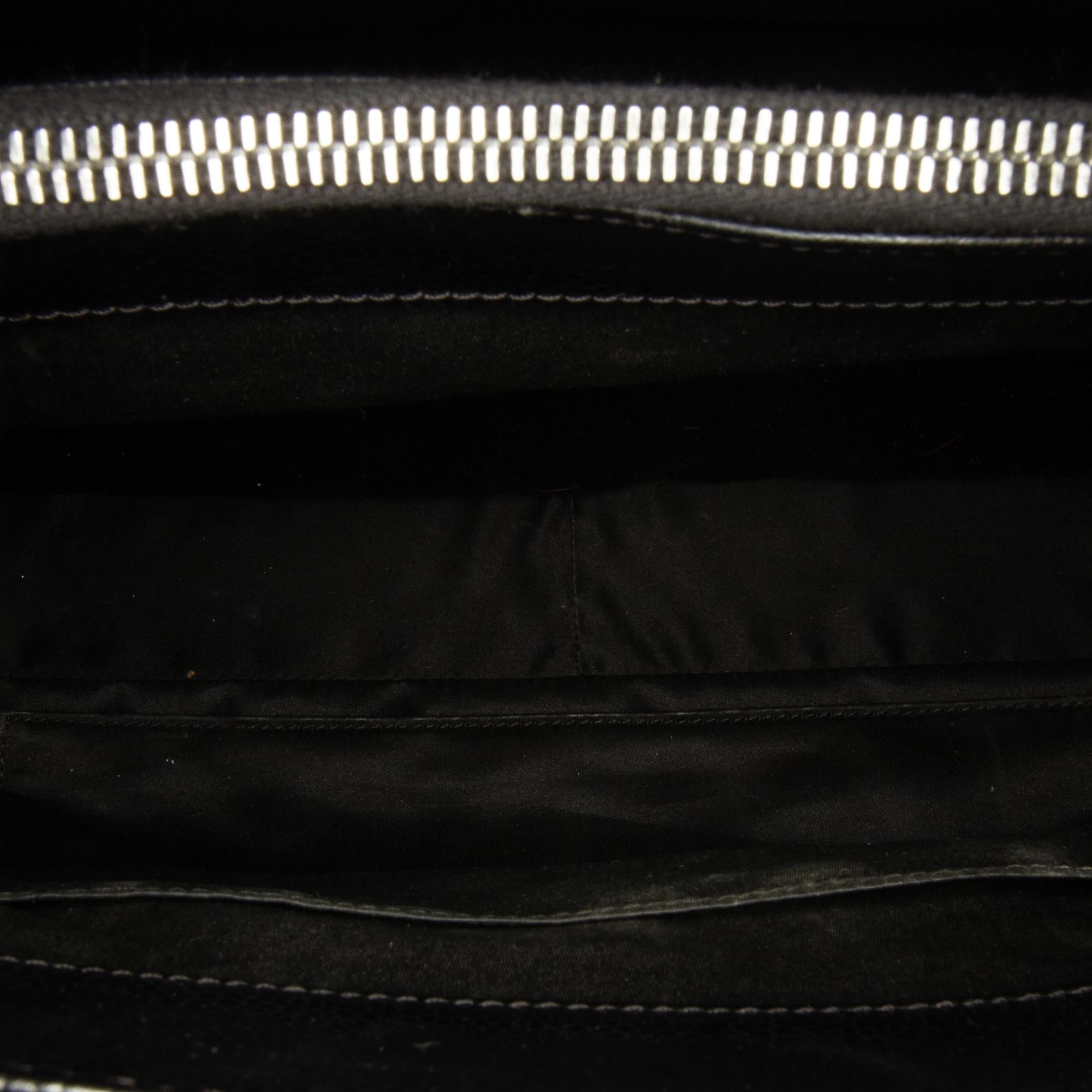 Chanel Caviar Grand Shopping Tote (SHG-rO3pnU)