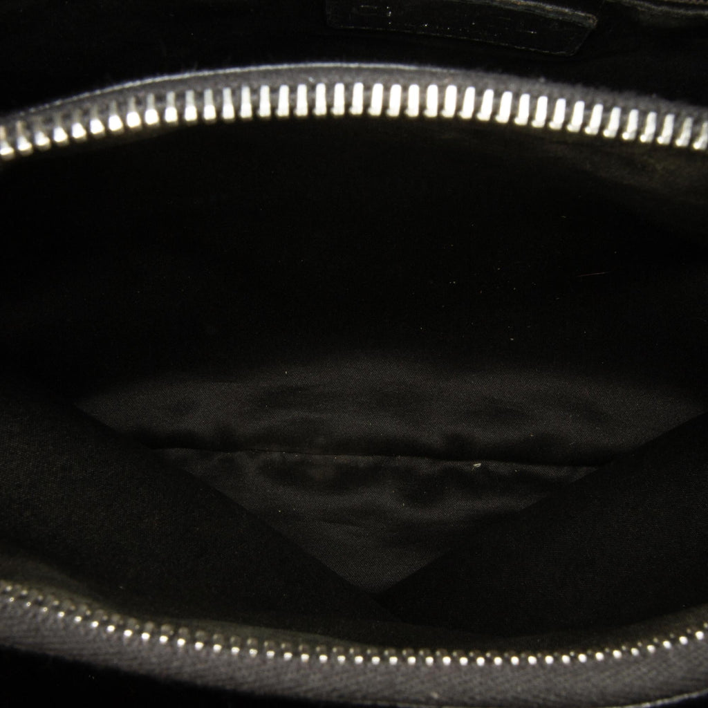 Chanel Caviar Grand Shopping Tote (SHG-rO3pnU)