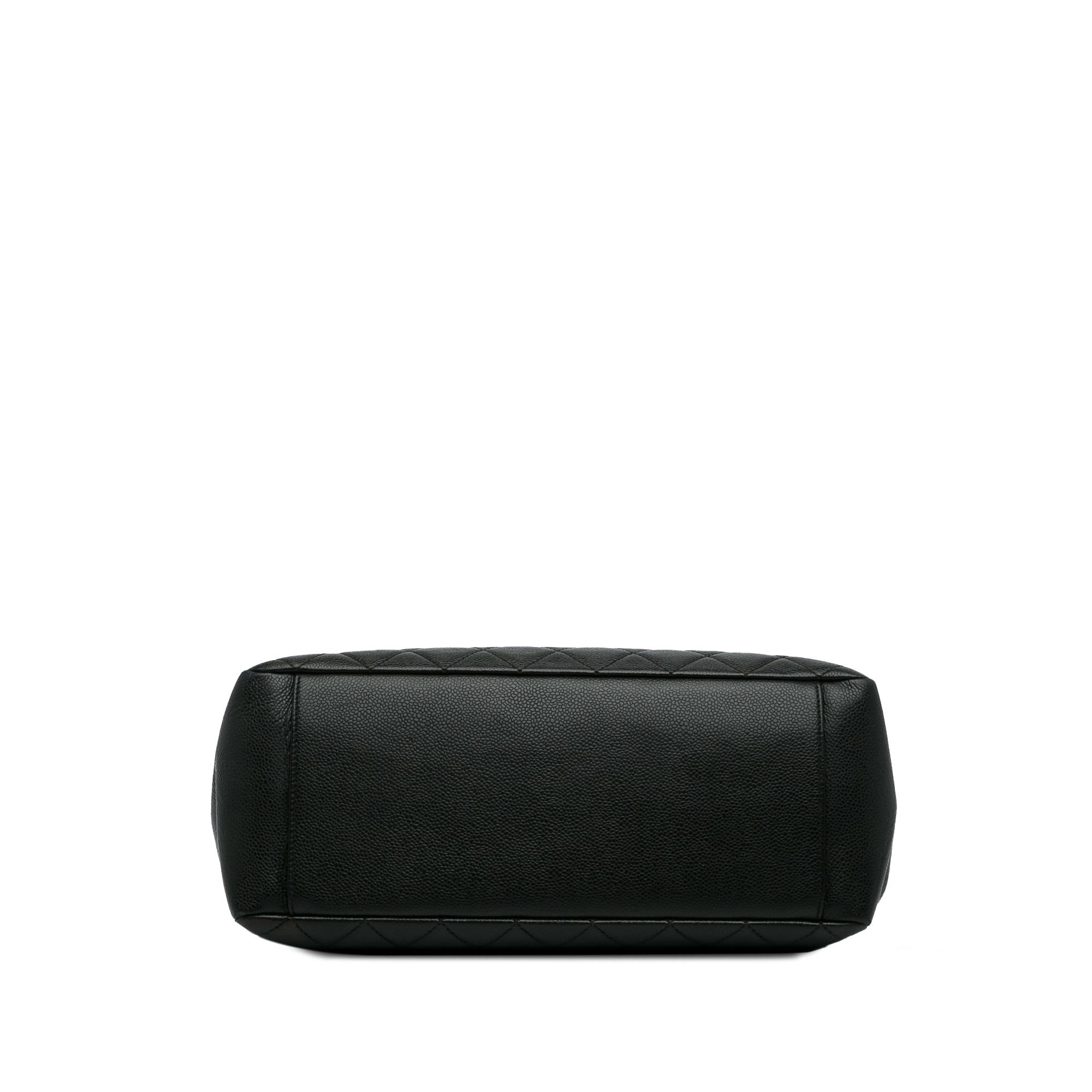 Chanel Caviar Grand Shopping Tote (SHG-rO3pnU)